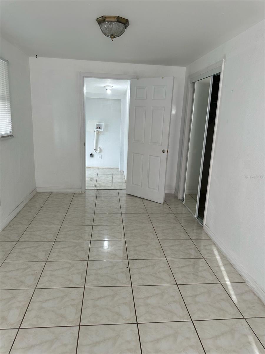 Image 14 of 26 For 4525 North Street