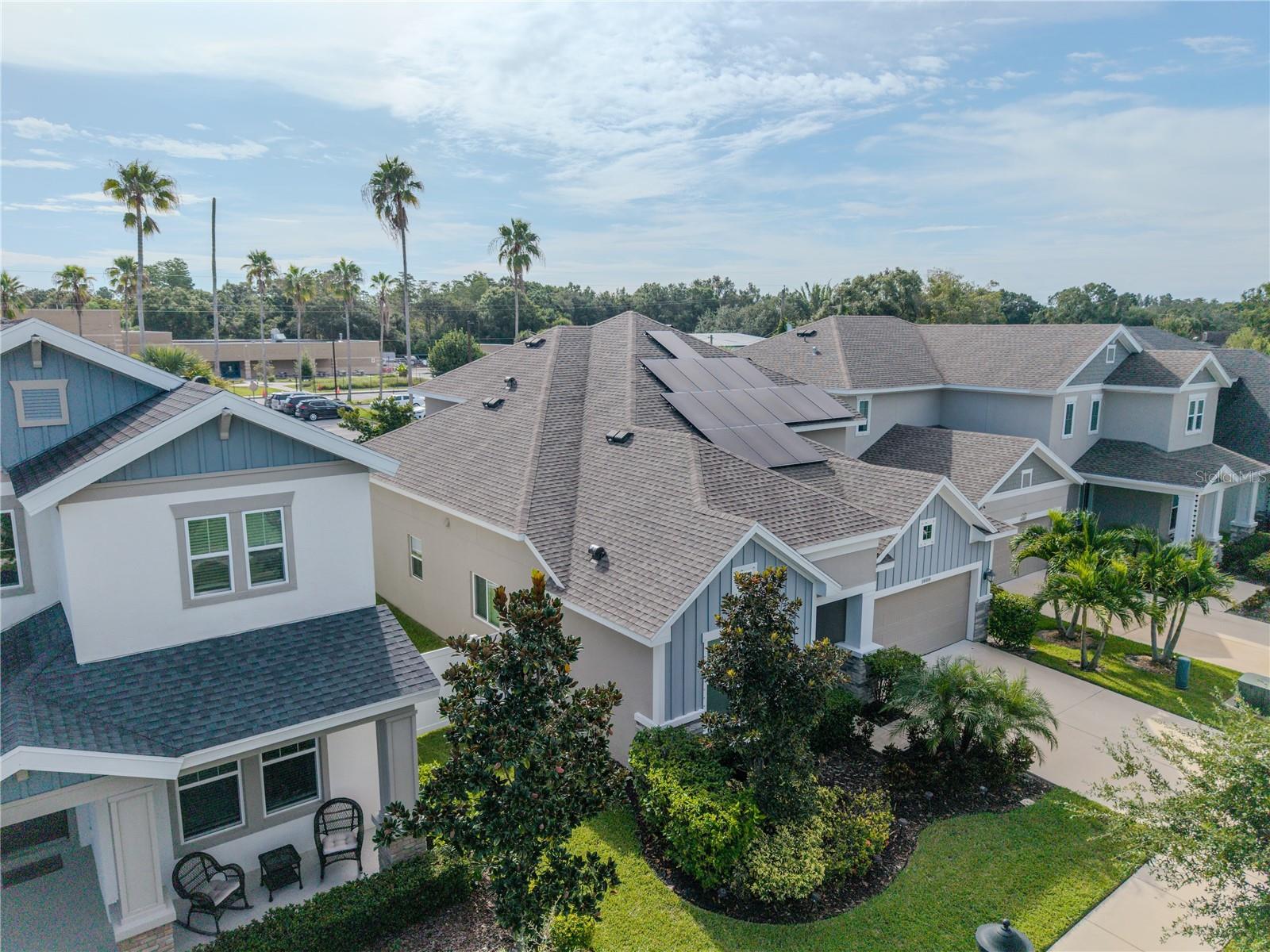 Image 34 of 48 For 16409 Lucia Gardens Lane