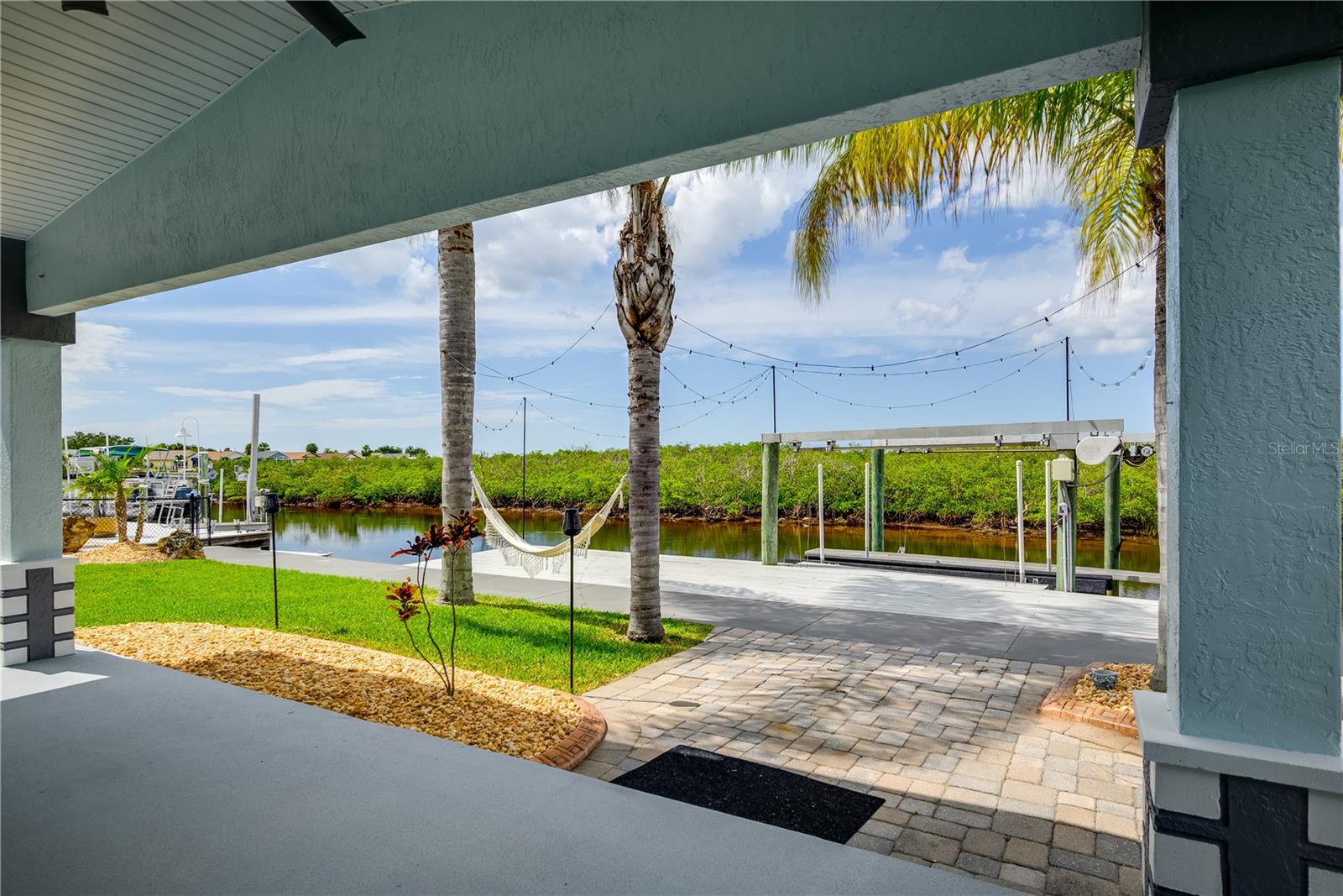 Image 7 of 57 For 4111 Marine Parkway