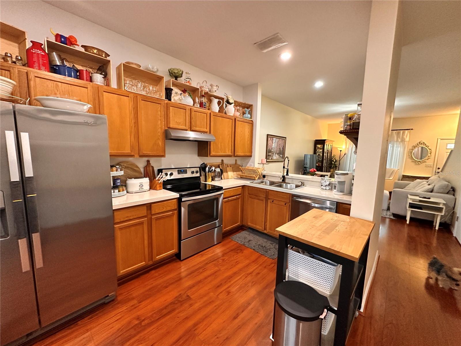 Image 6 of 62 For 18510 Pebble Lake Court