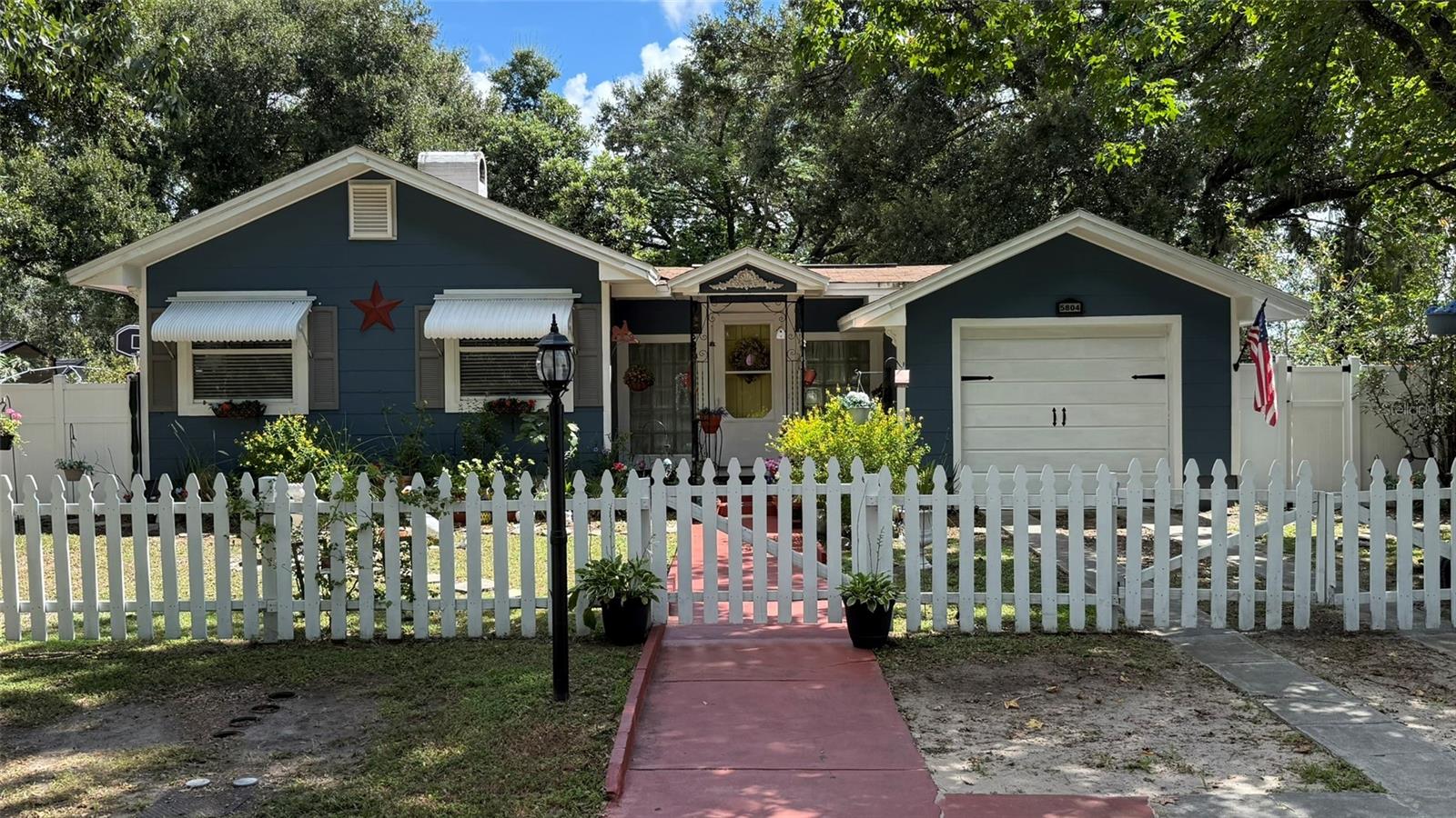 Details for 5804 10th Street, ZEPHYRHILLS, FL 33542