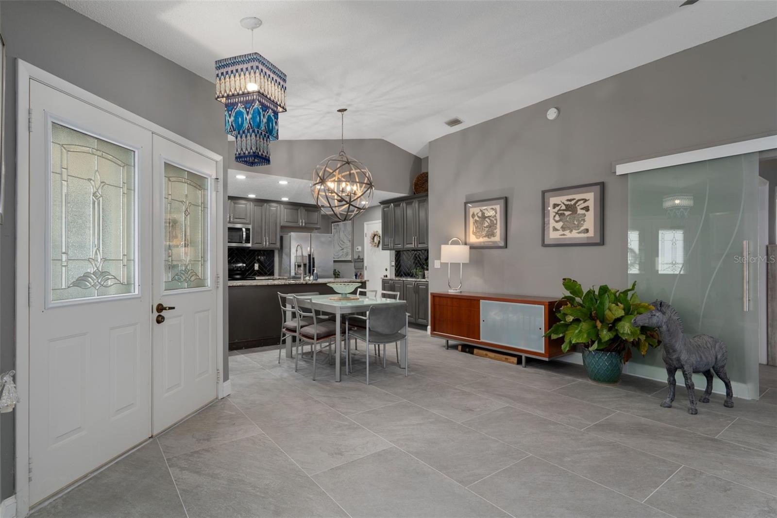 Image 10 of 48 For 4648 Sheffield Drive 51