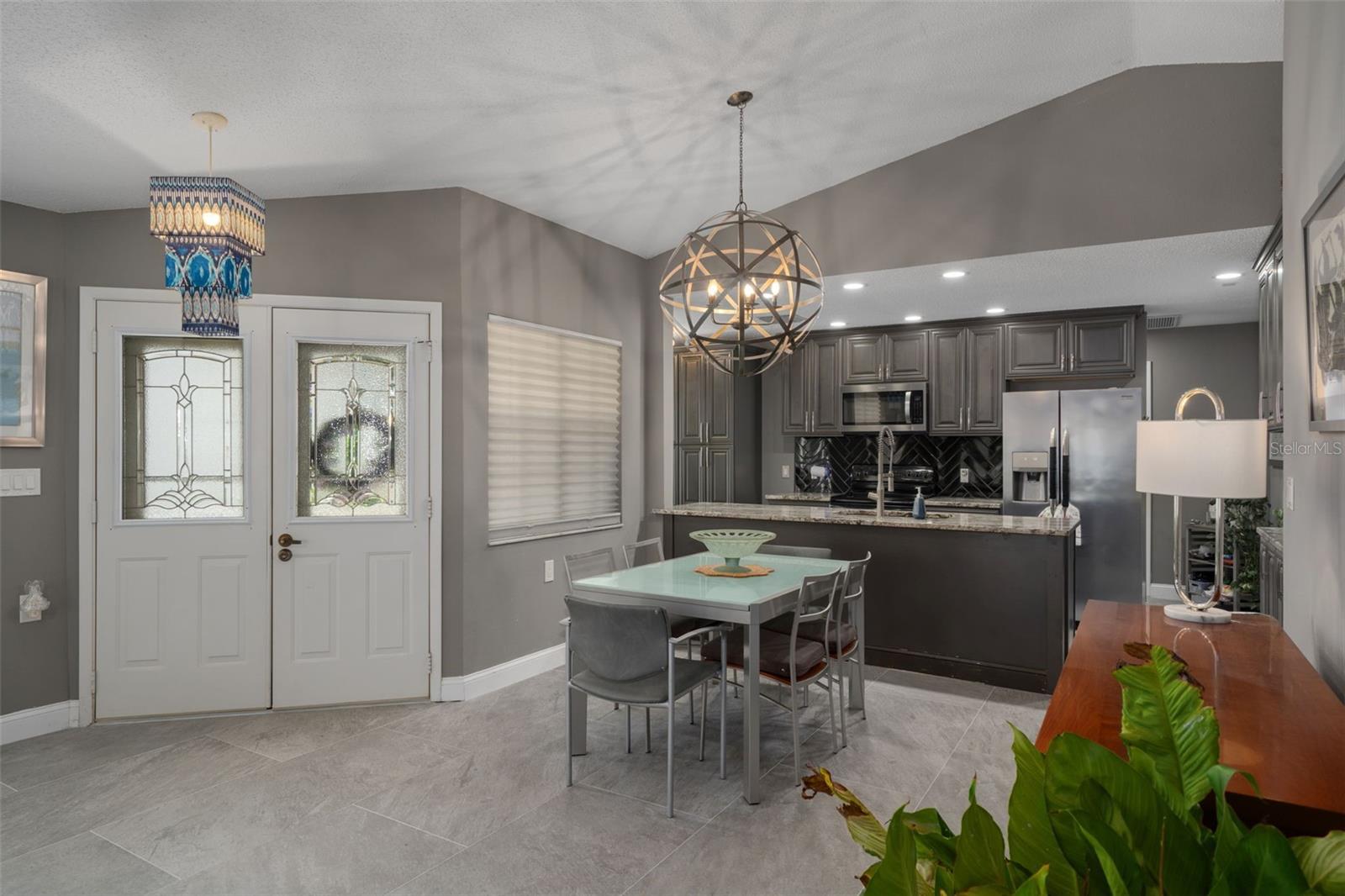 Image 11 of 48 For 4648 Sheffield Drive 51