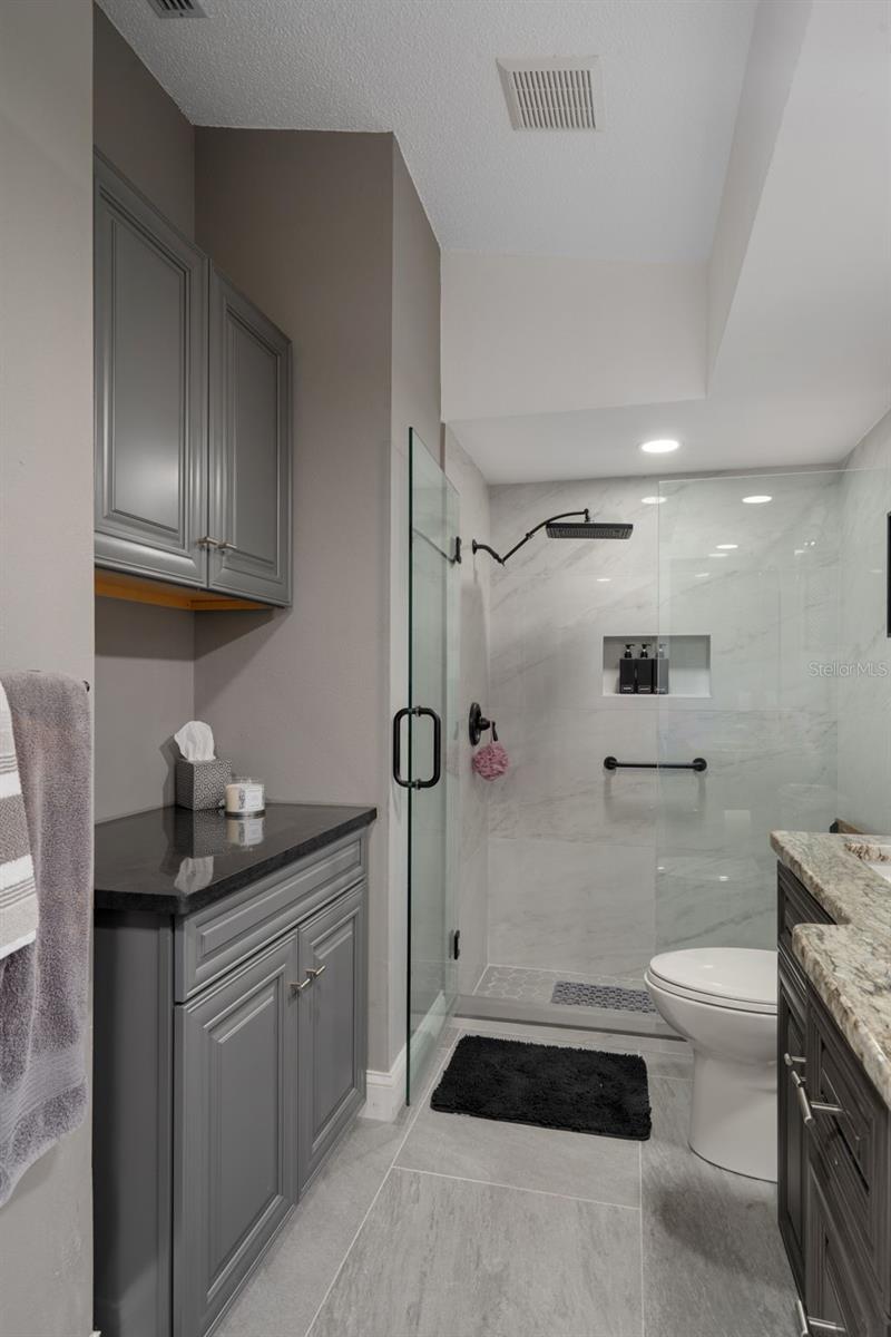 Image 22 of 48 For 4648 Sheffield Drive 51