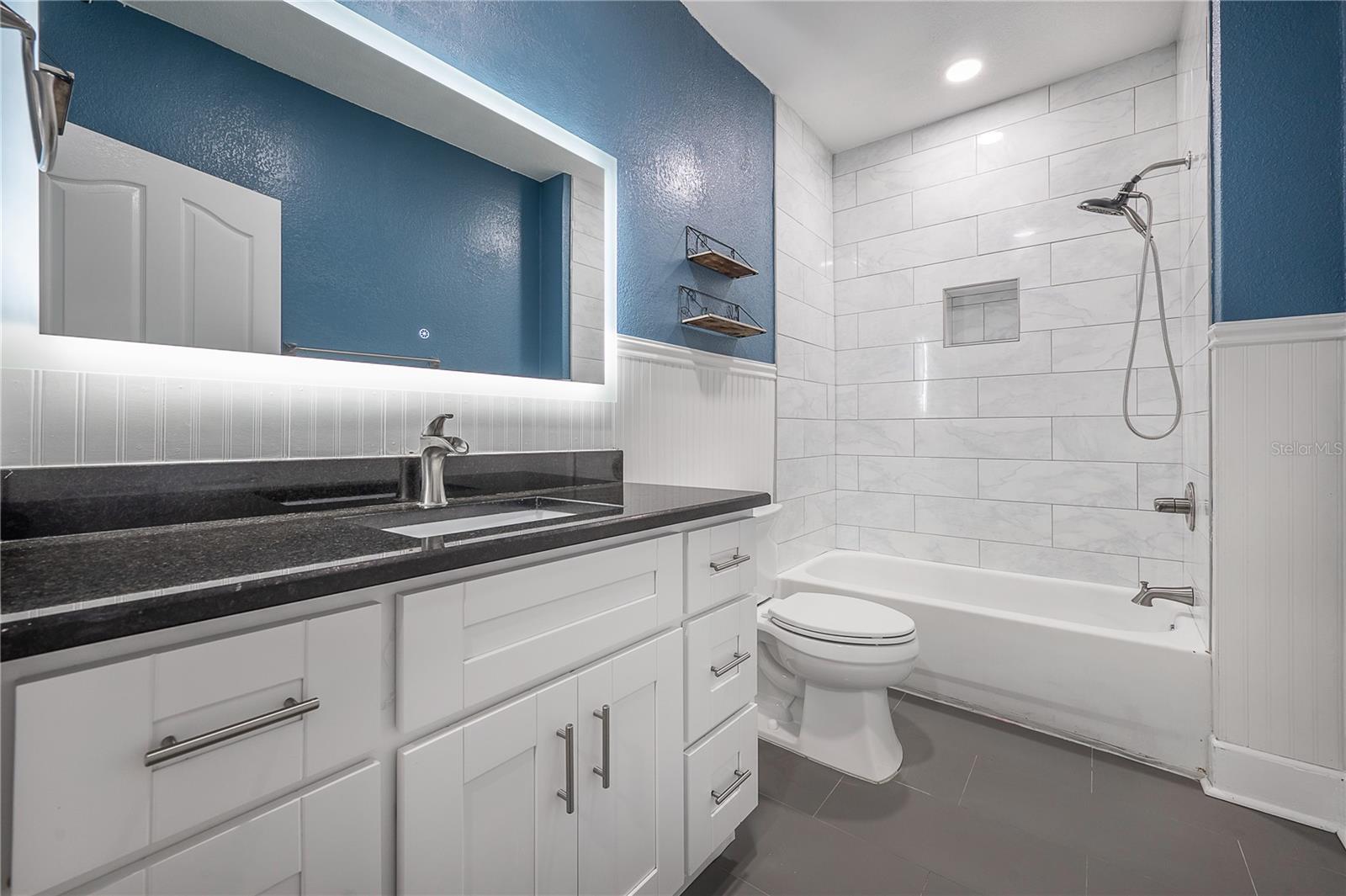 Image 33 of 49 For 1202 Giddens Avenue