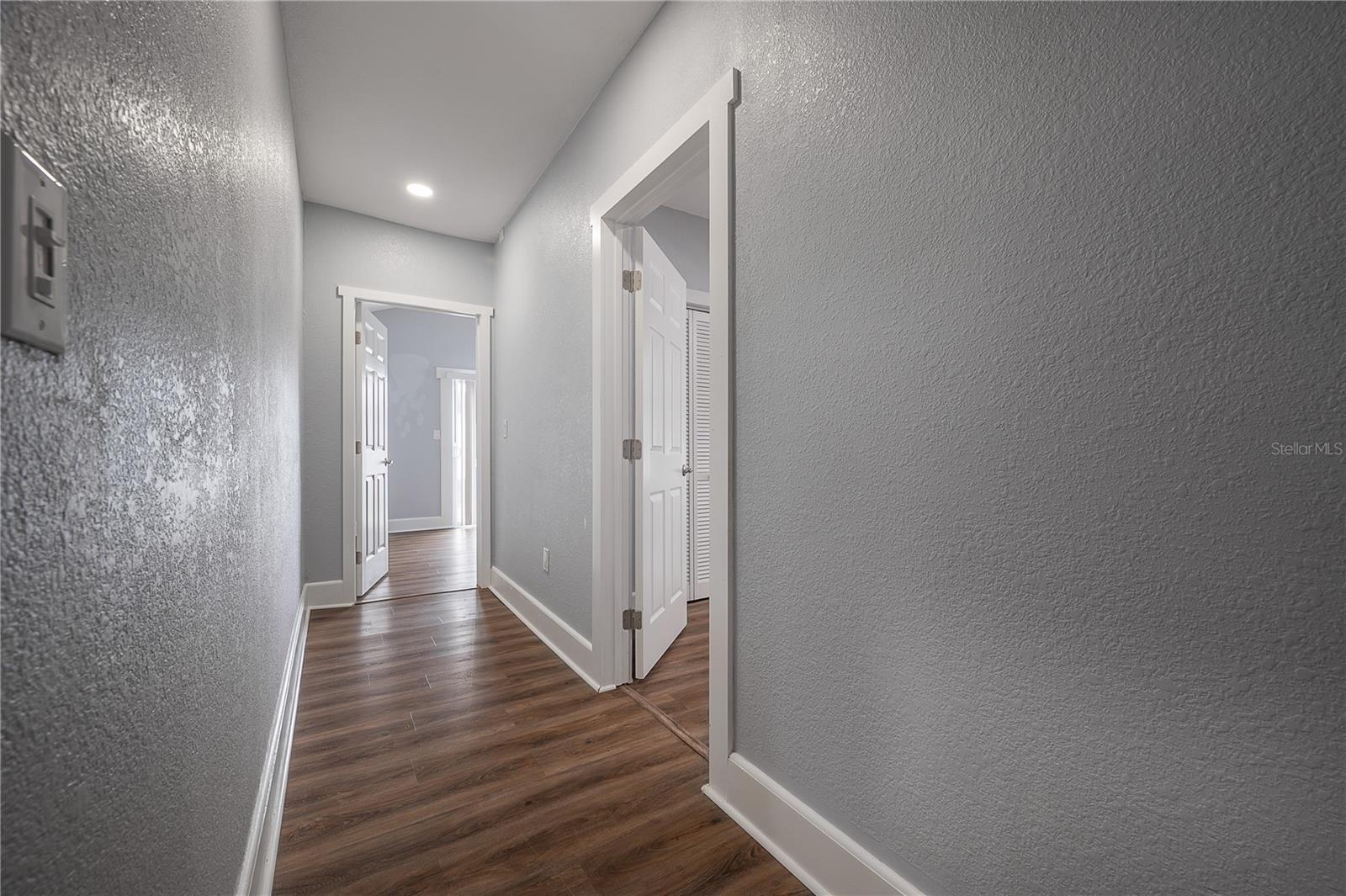Image 36 of 49 For 1202 Giddens Avenue