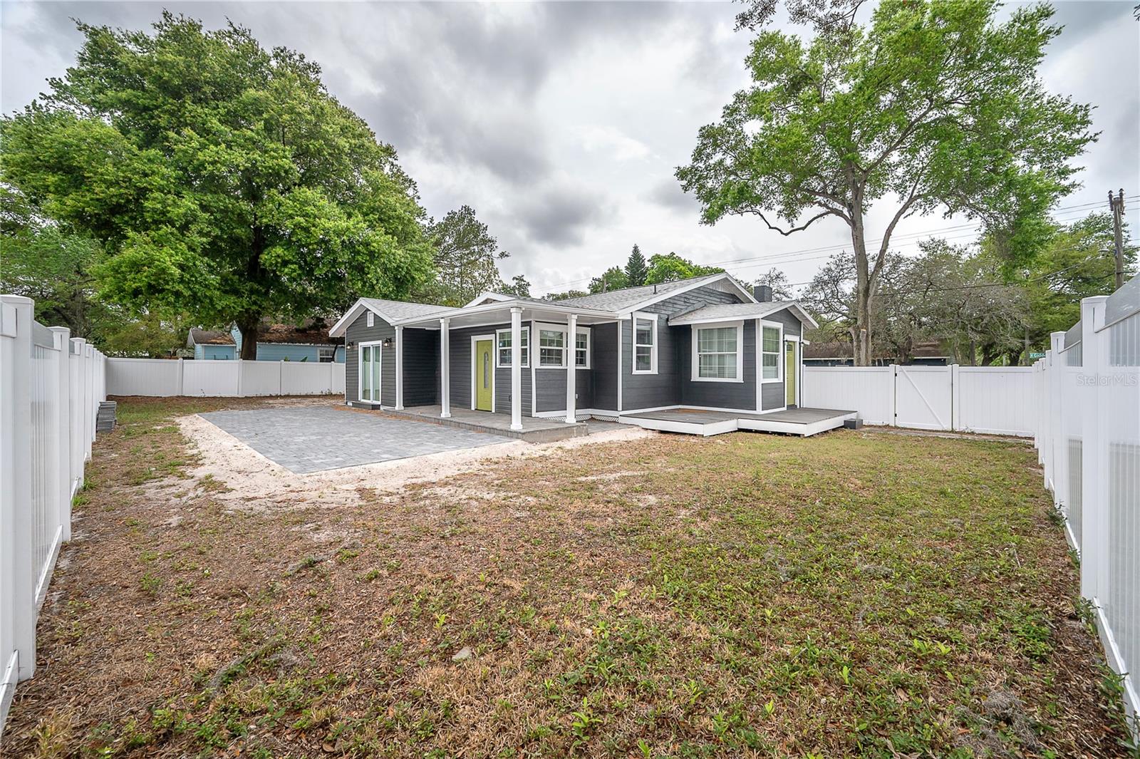 Image 43 of 49 For 1202 Giddens Avenue