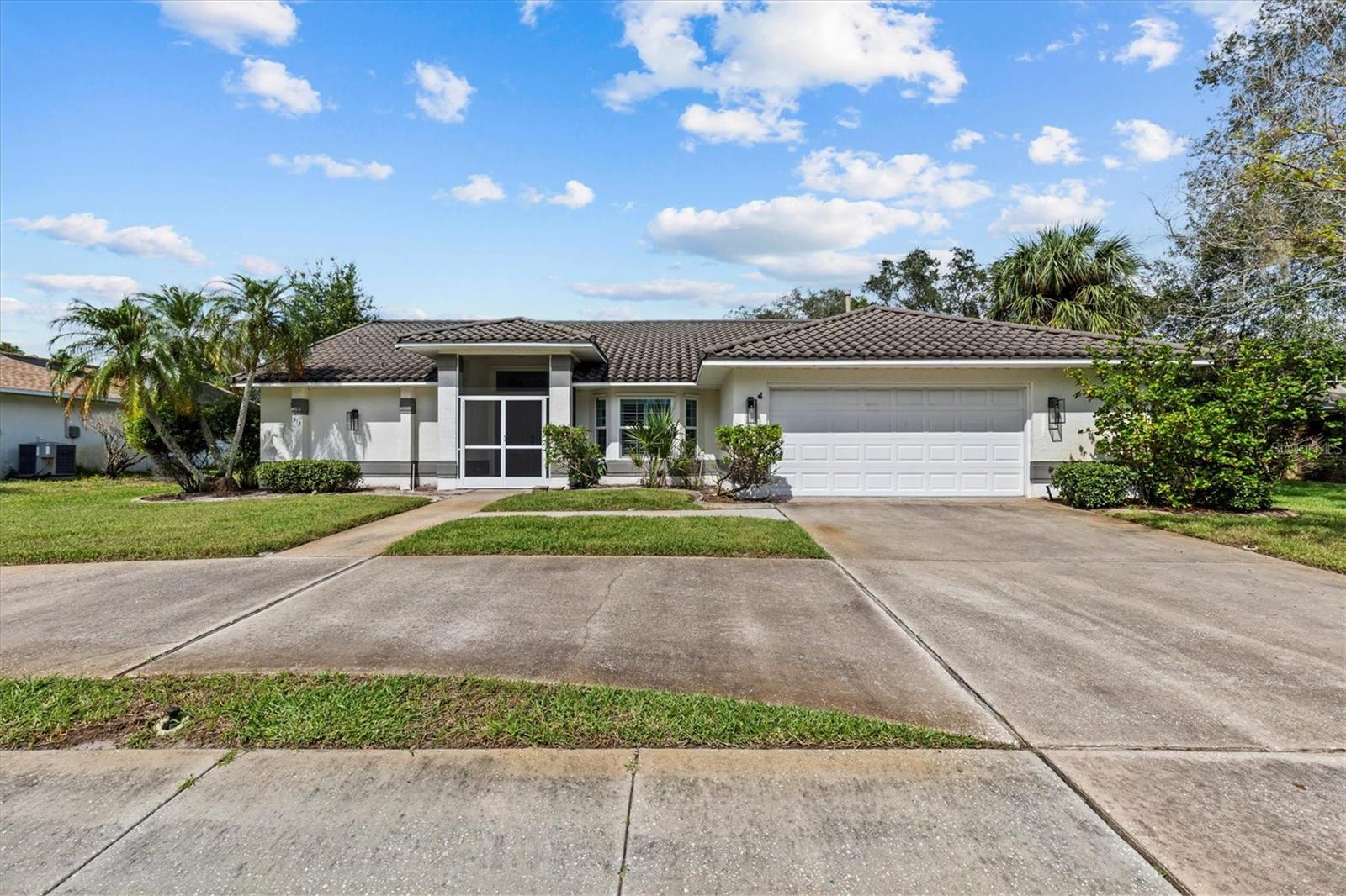 Details for 913 Oakview Road, TARPON SPRINGS, FL 34689