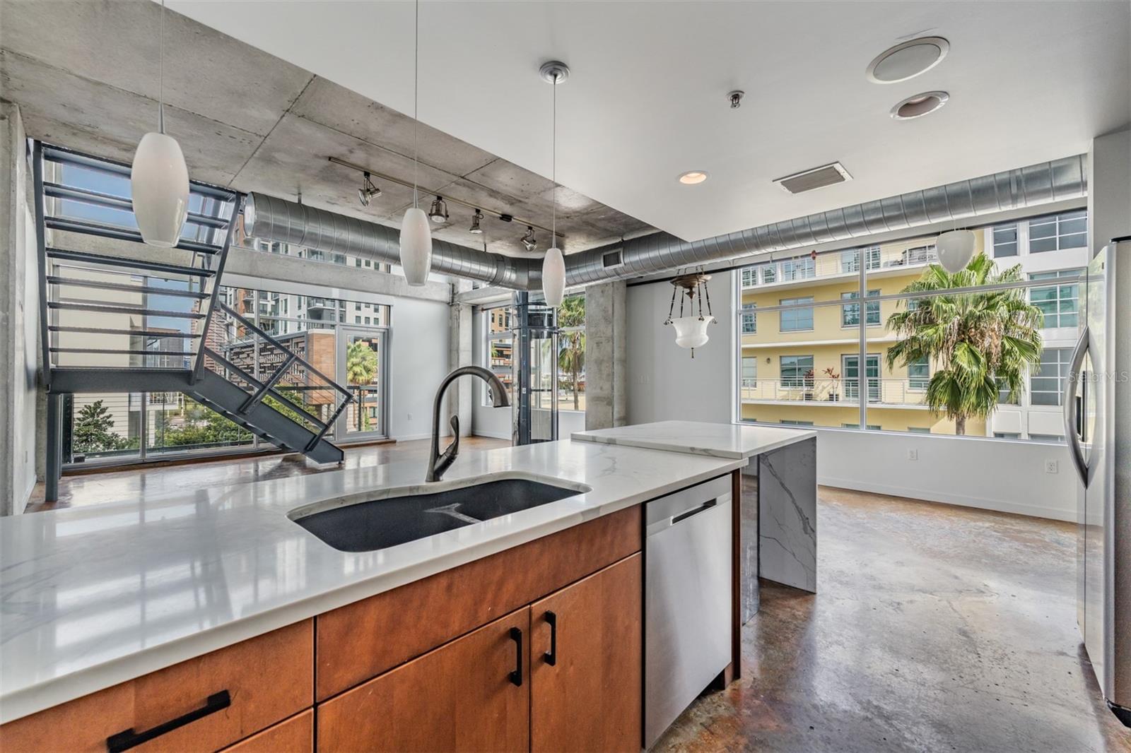 Image 10 of 53 For 101 12th Street 401