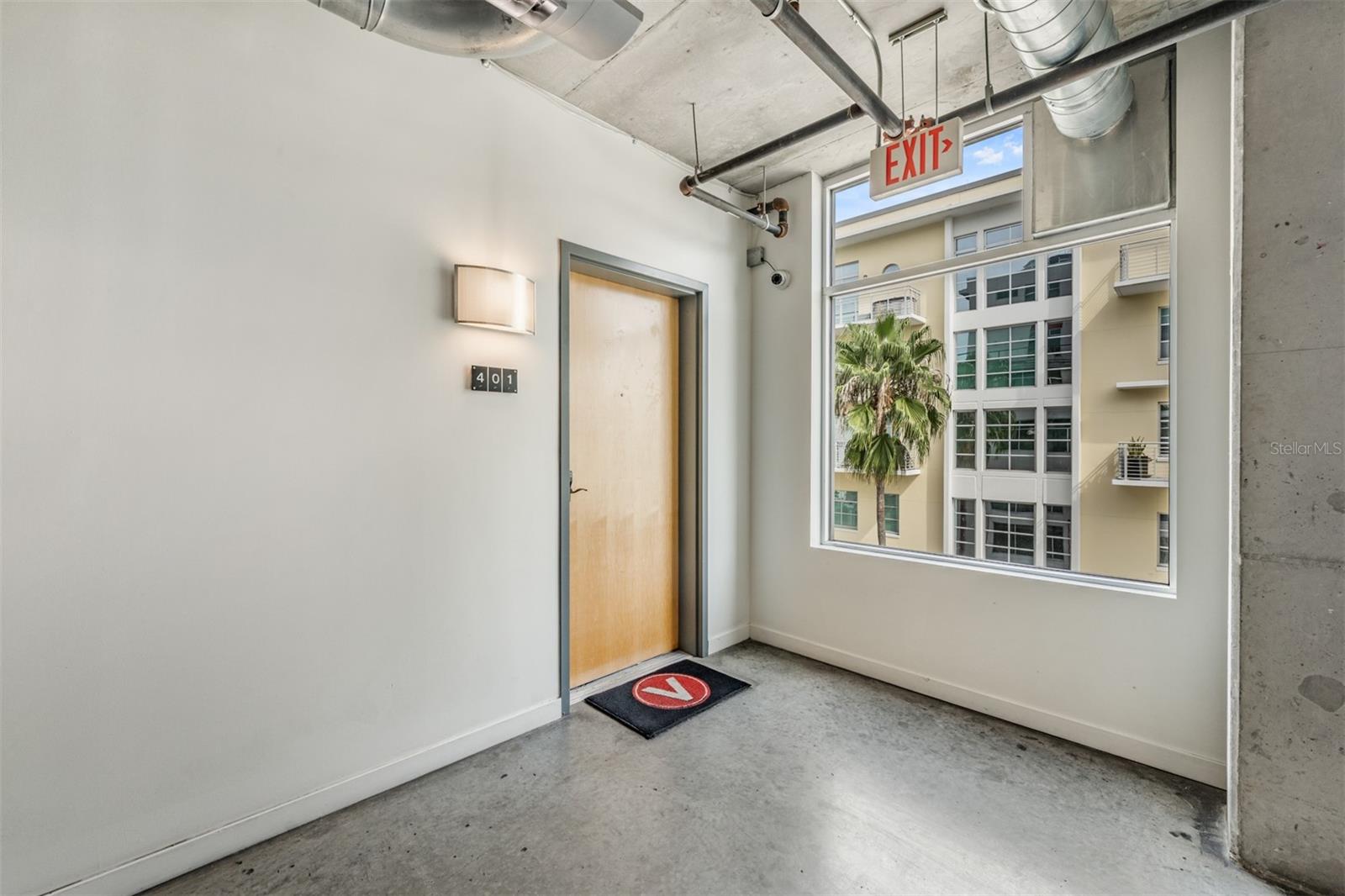 Image 6 of 53 For 101 12th Street 401