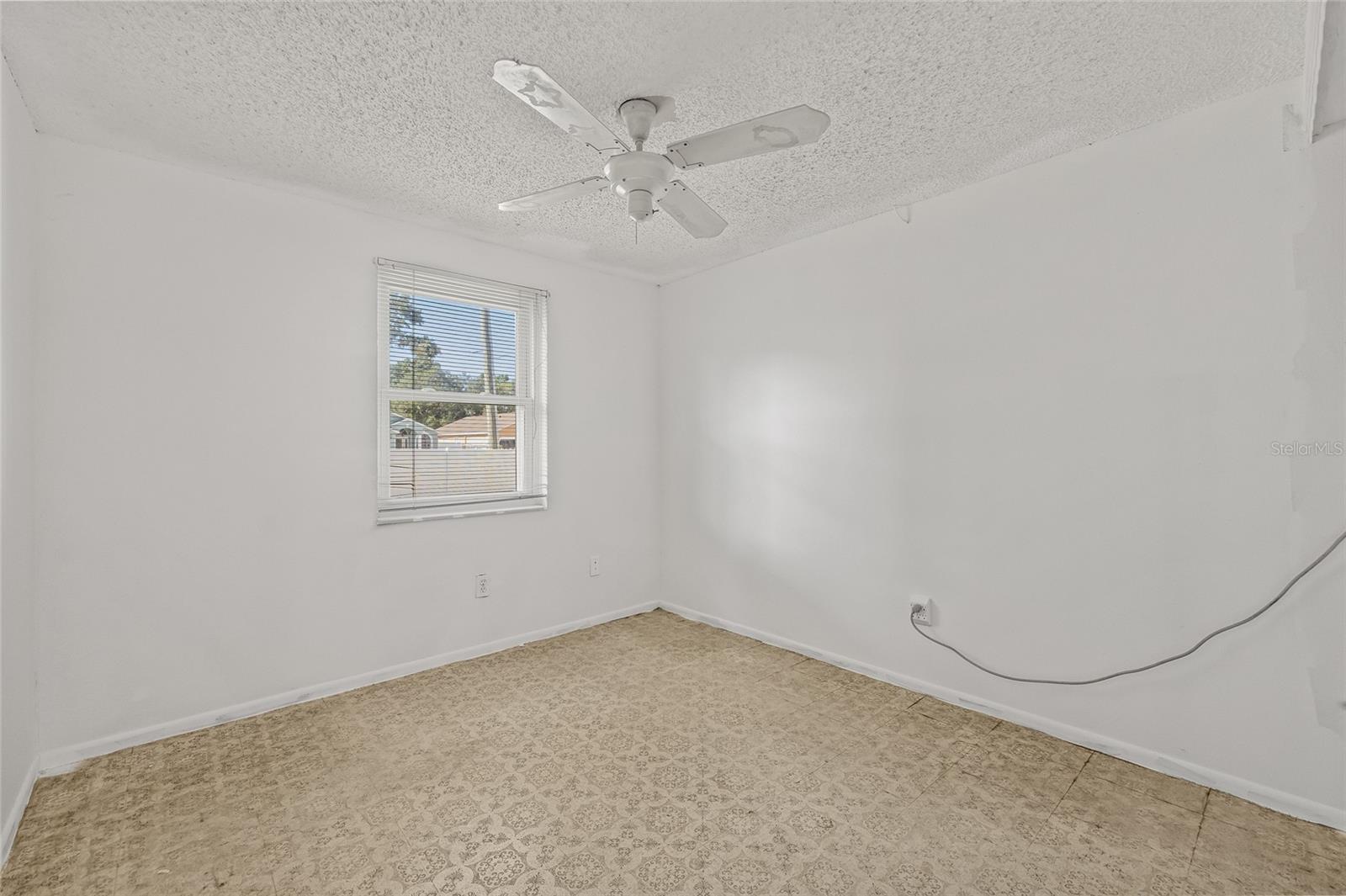 Image 27 of 41 For 8707 Fountain Avenue