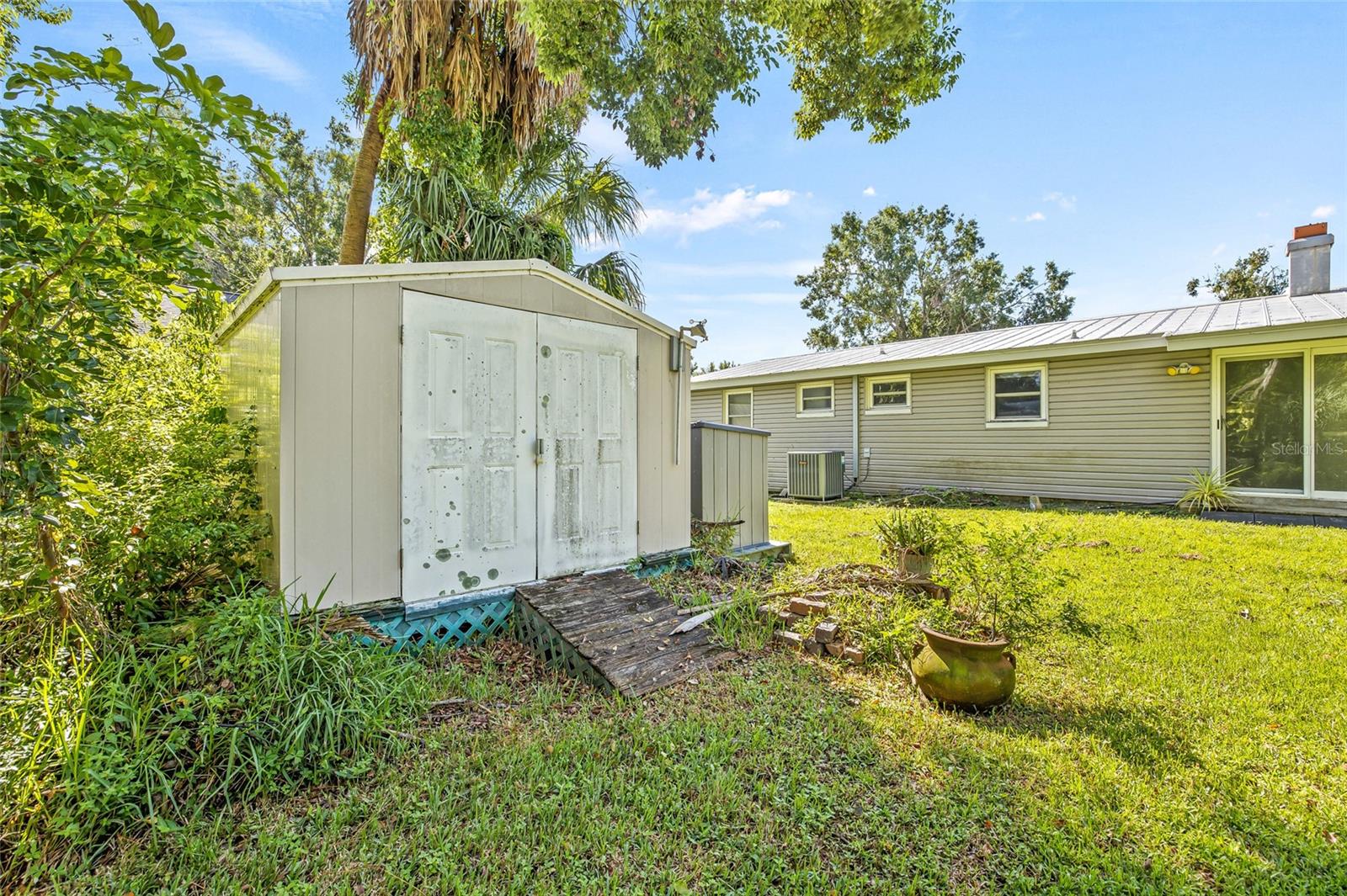 Image 35 of 41 For 8707 Fountain Avenue