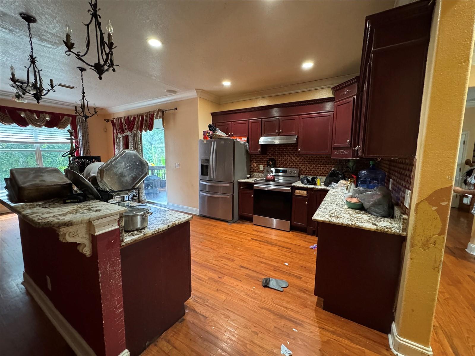 Listing photo id 35 for 7419 Savannah Lane