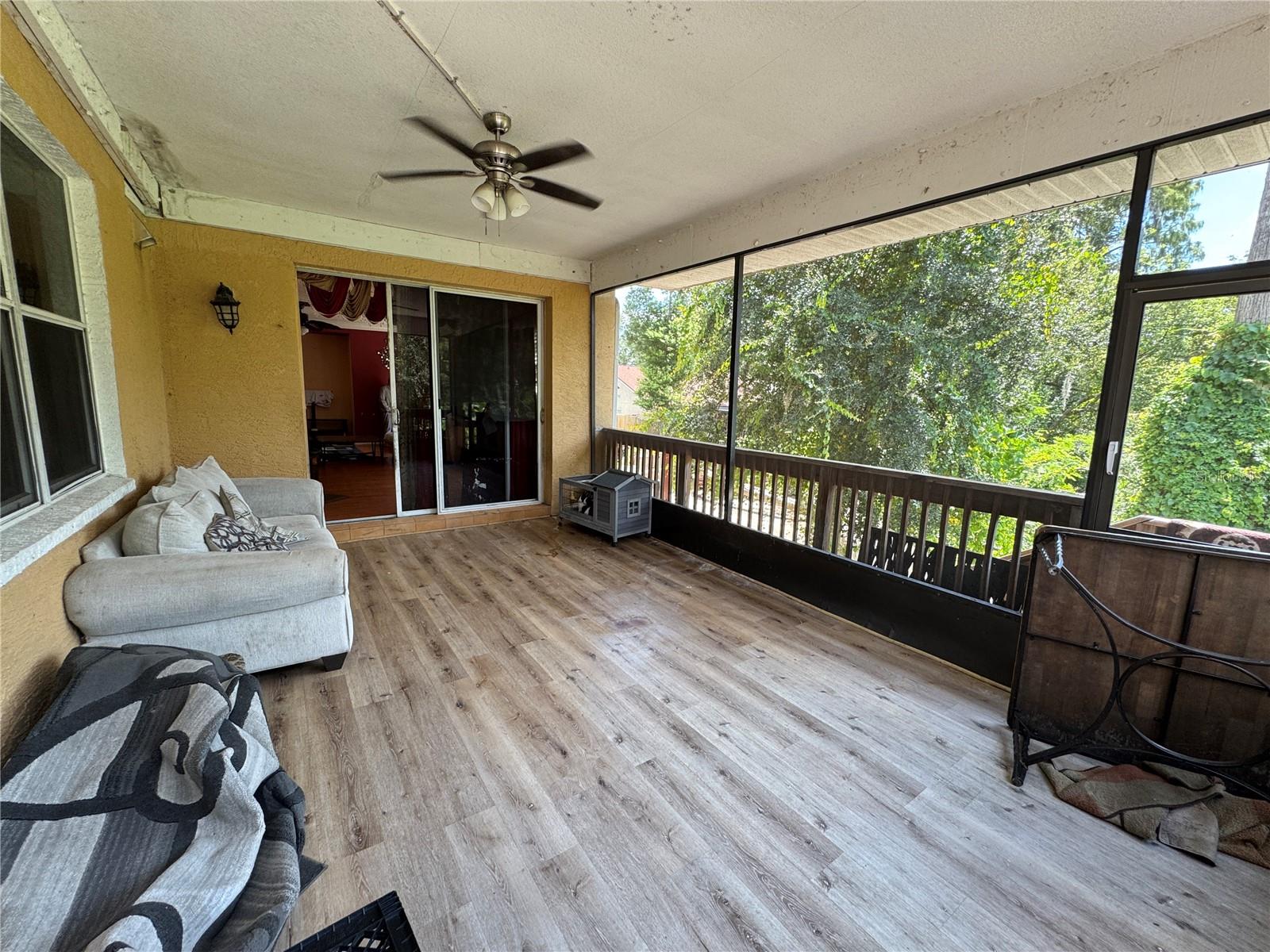 Listing photo id 41 for 7419 Savannah Lane