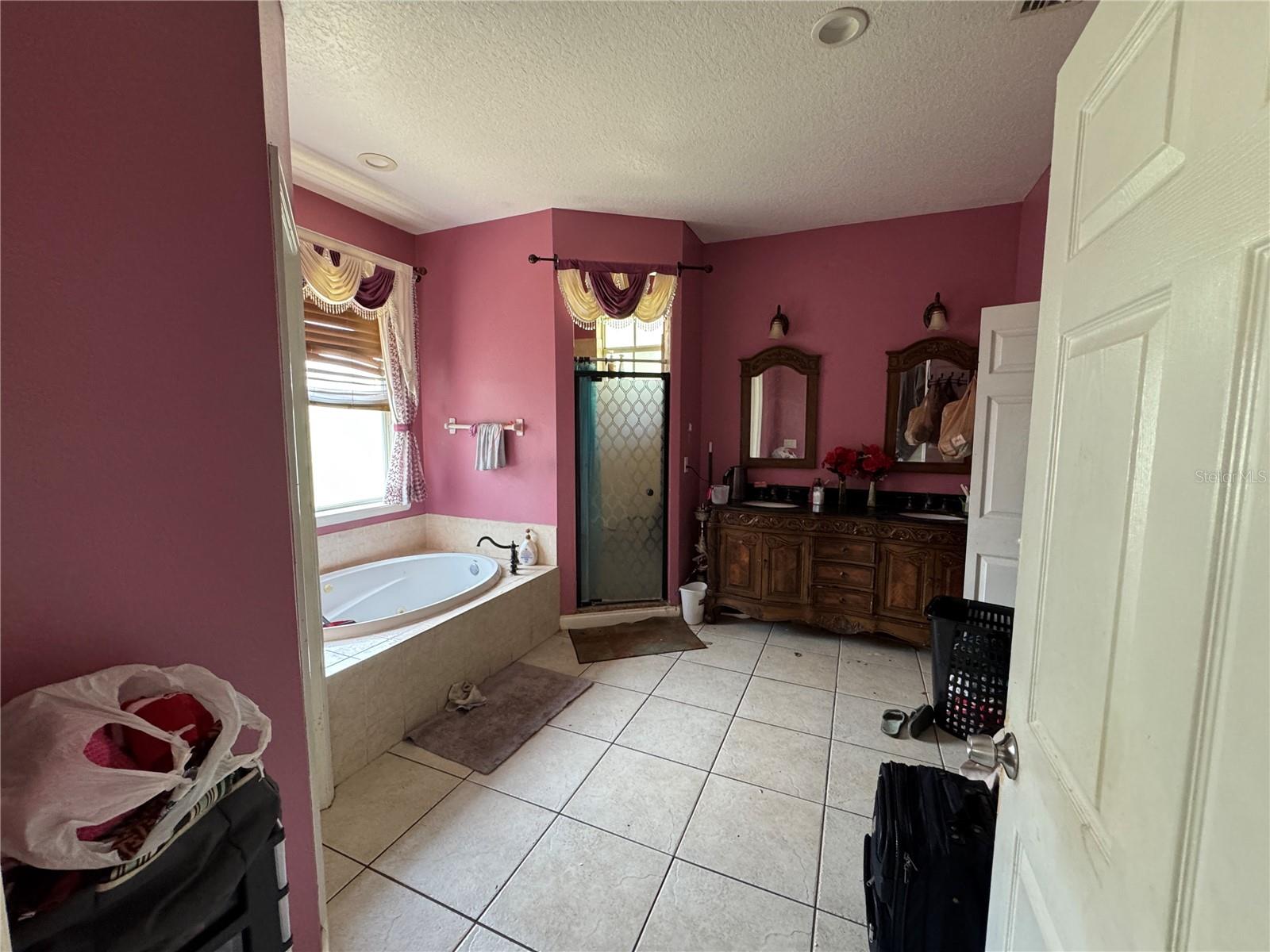 Listing photo id 61 for 7419 Savannah Lane