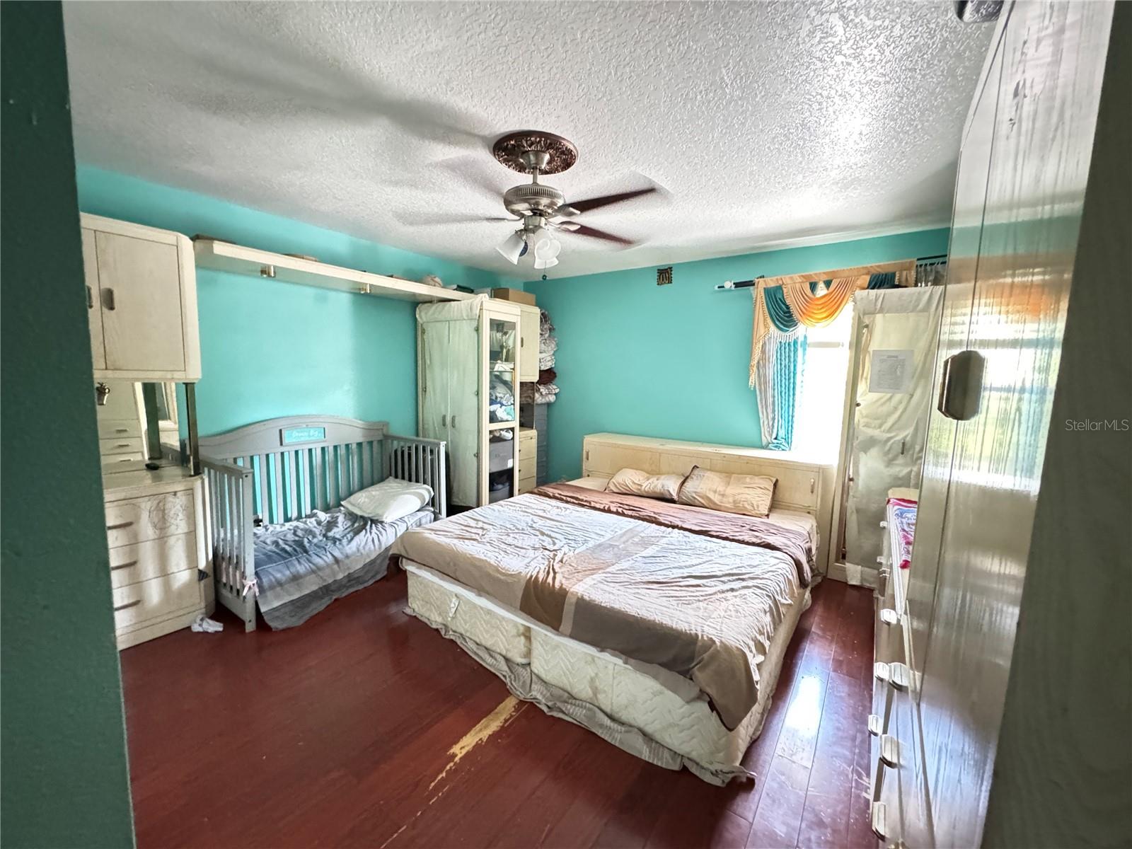 Listing photo id 72 for 7419 Savannah Lane