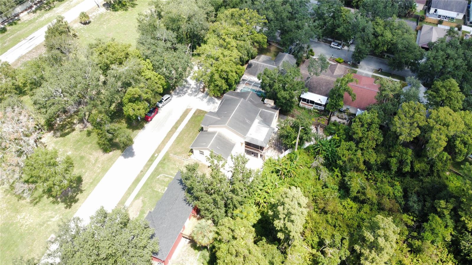 Listing photo id 6 for 7419 Savannah Lane