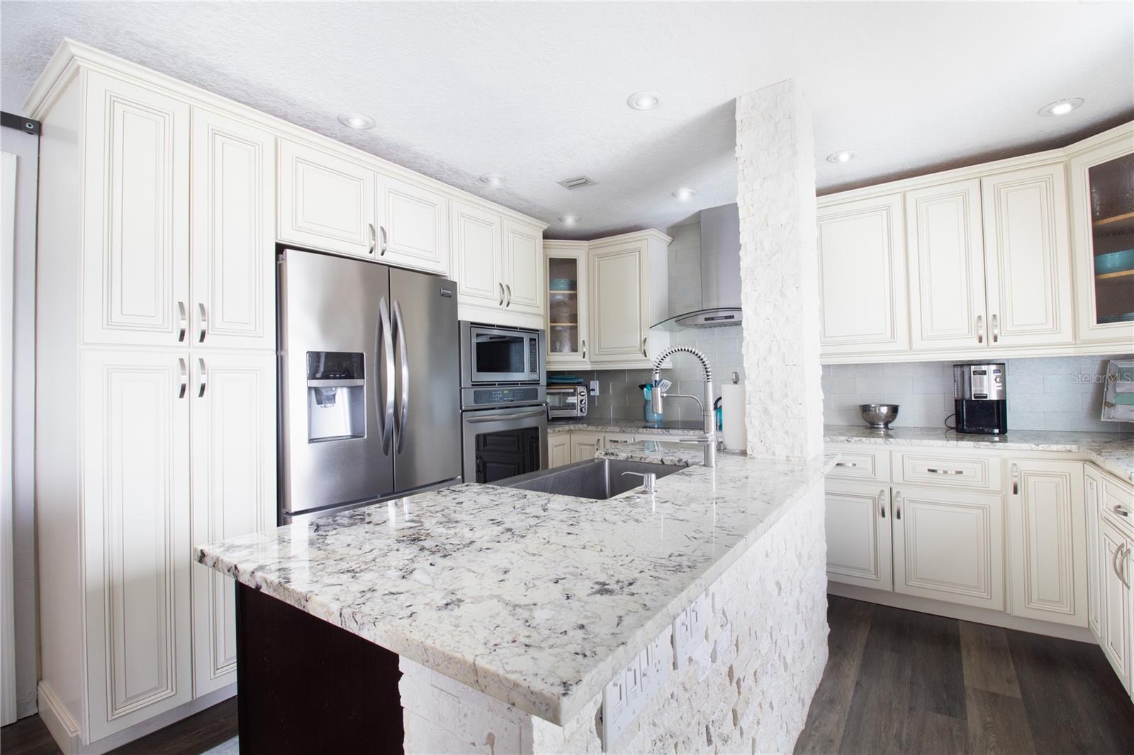 Image 4 of 34 For 5023 Starfish Drive Se E