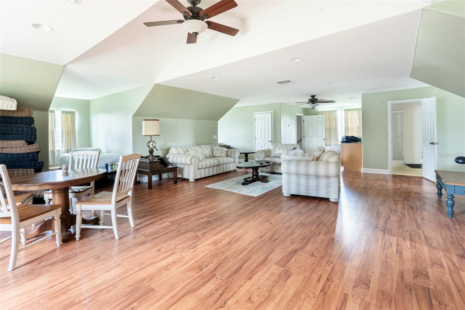 Image 26 of 35 For 18301 Obrien Road