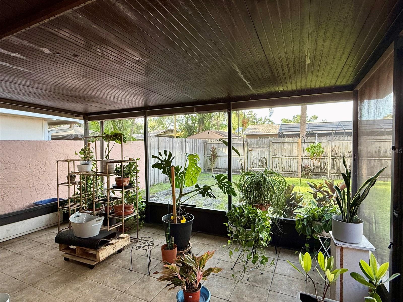 Image 16 of 23 For 7261 55th Avenue N