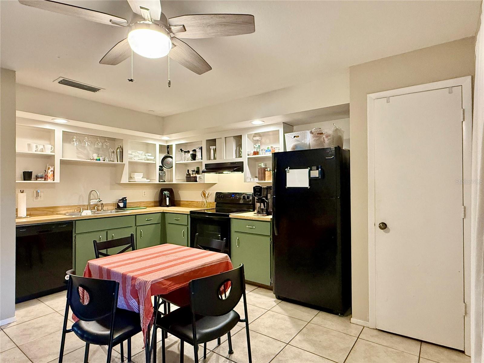 Image 3 of 23 For 7261 55th Avenue N