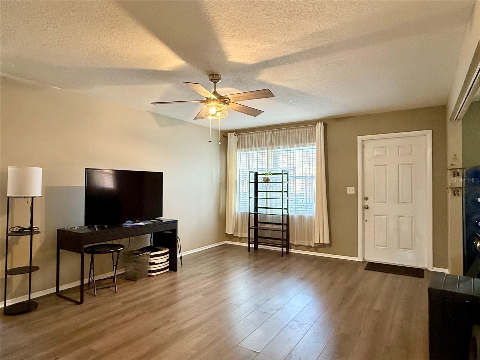 Image 8 of 23 For 7261 55th Avenue N