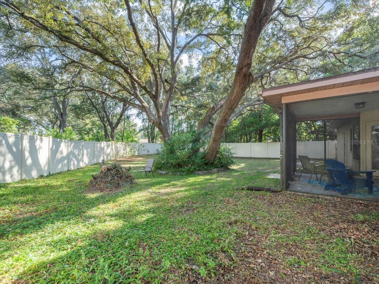 Image 23 of 29 For 8316 Kingsdale Street