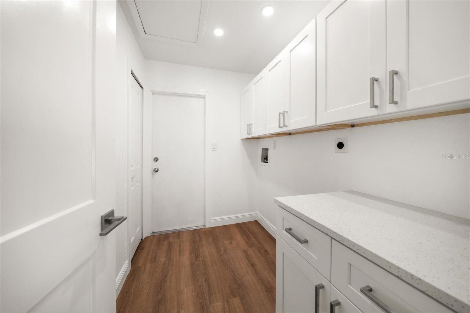 Image 41 of 53 For 12445 104th Avenue