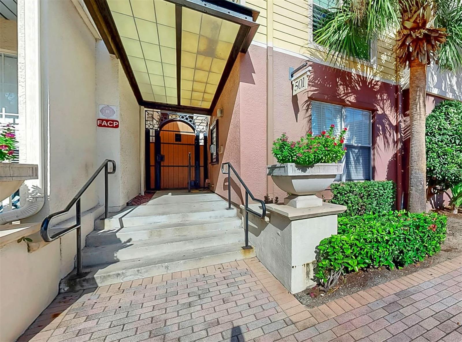 Details for 501 Moody Avenue 1114, TAMPA, FL 33609