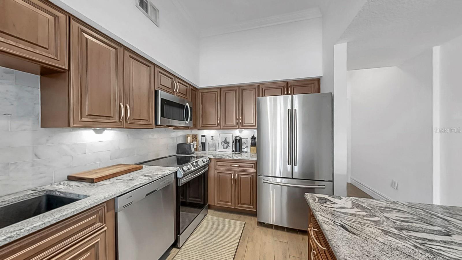 Image 25 of 30 For 501 Moody Avenue 1114