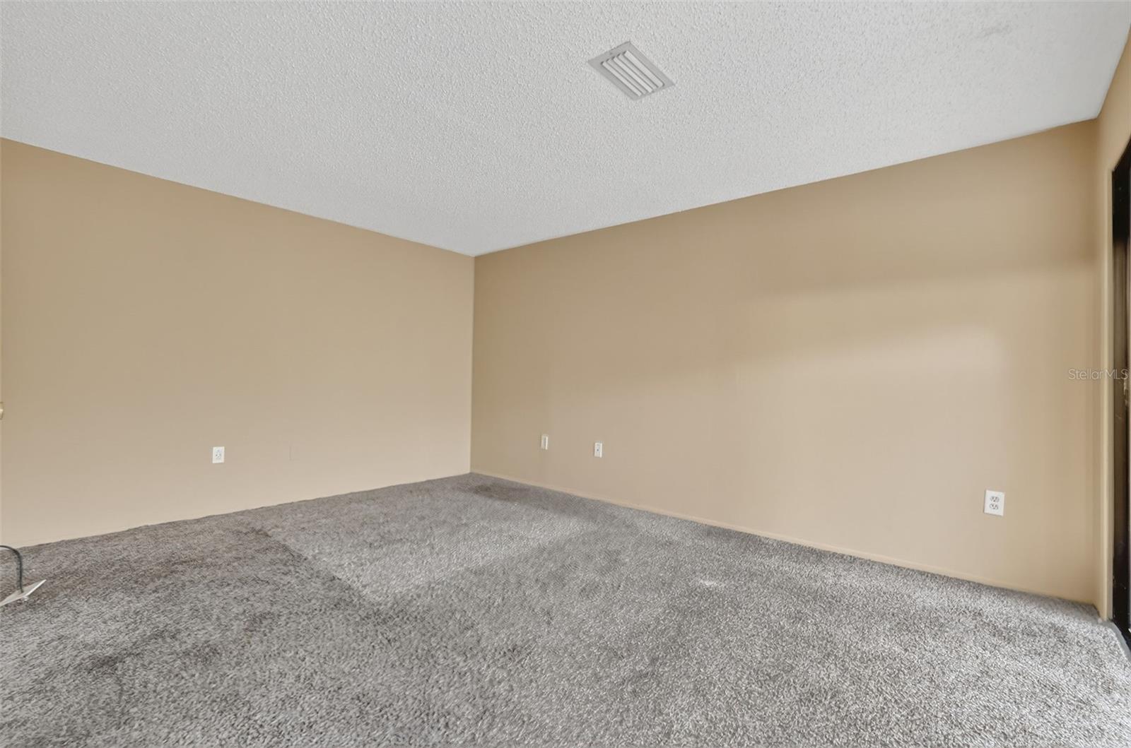 Image 18 of 26 For 4516 Tidal Pond Road