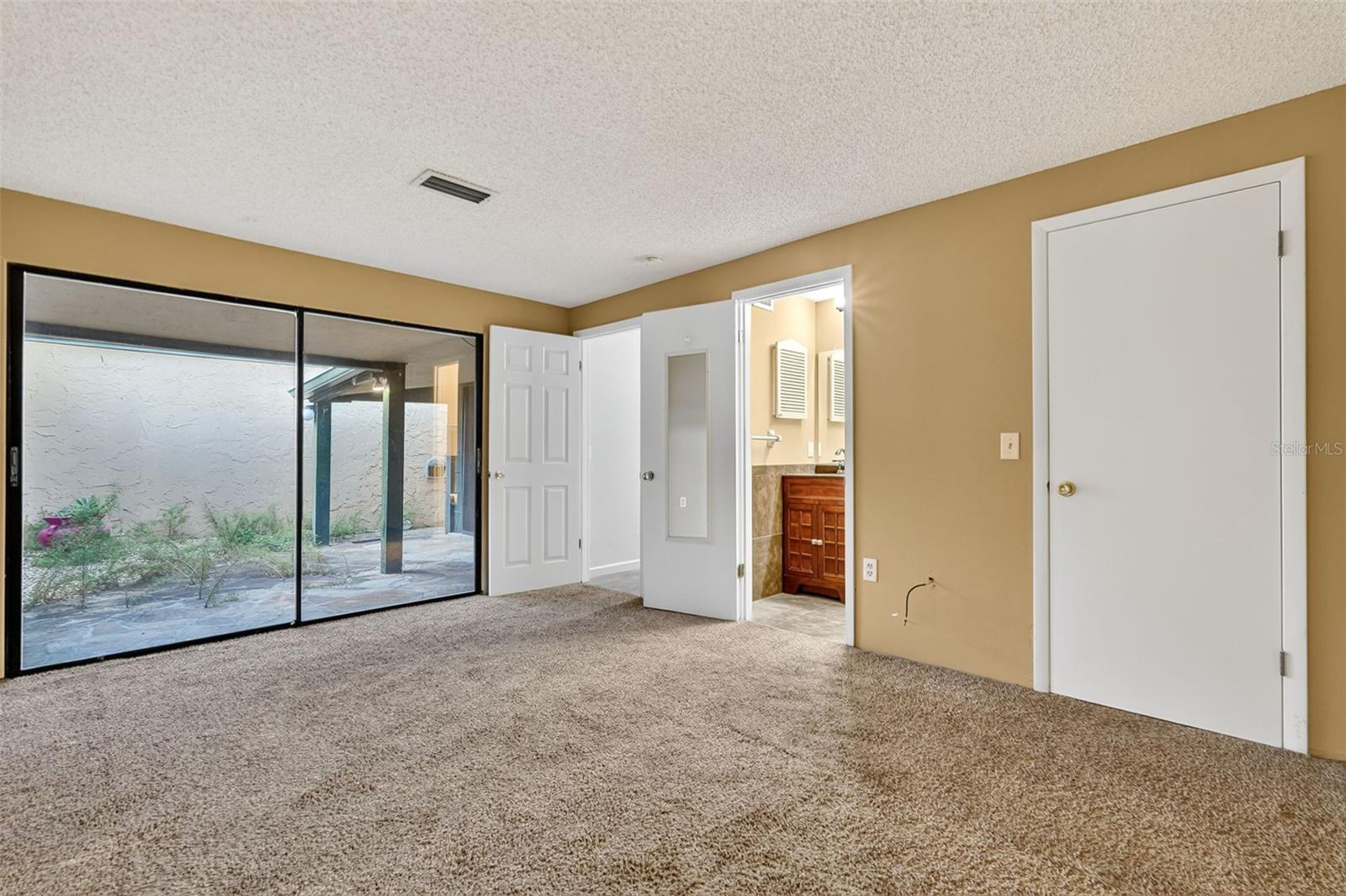Image 19 of 26 For 4516 Tidal Pond Road