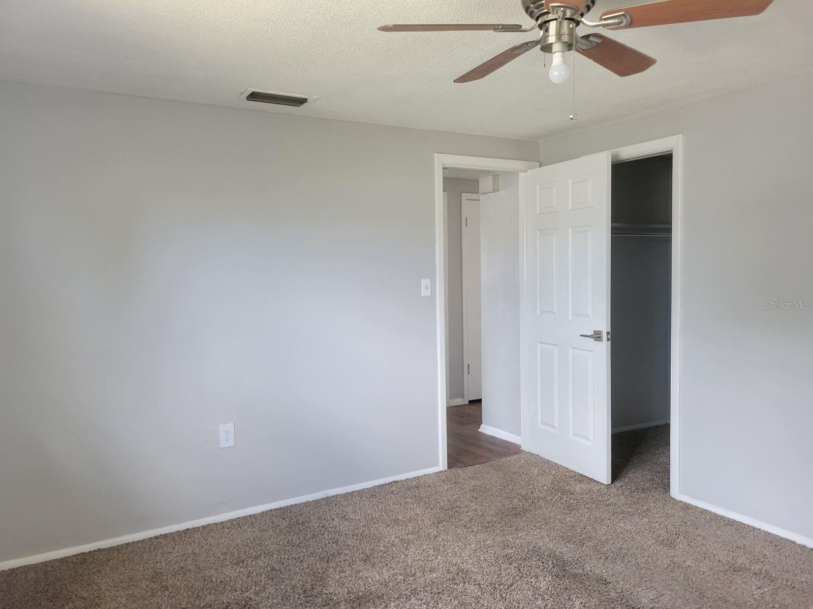 Image 12 of 18 For 10015 Regency Park Boulevard
