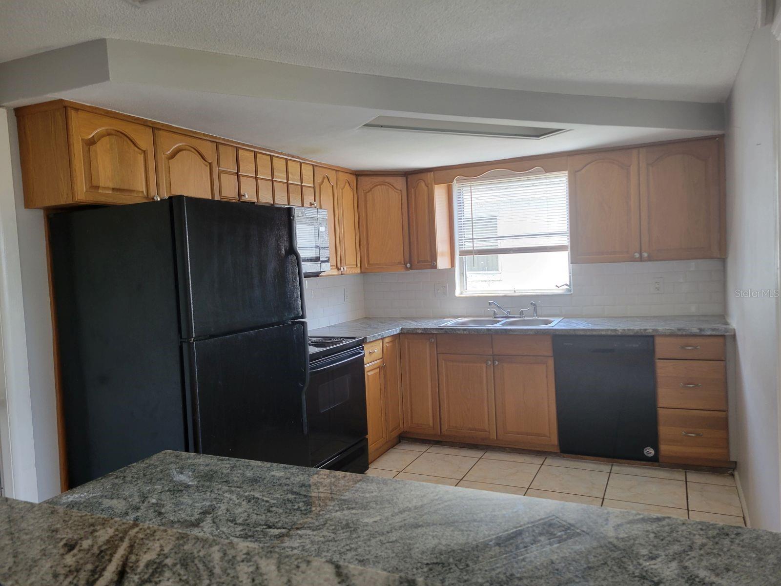 Image 5 of 18 For 10015 Regency Park Boulevard