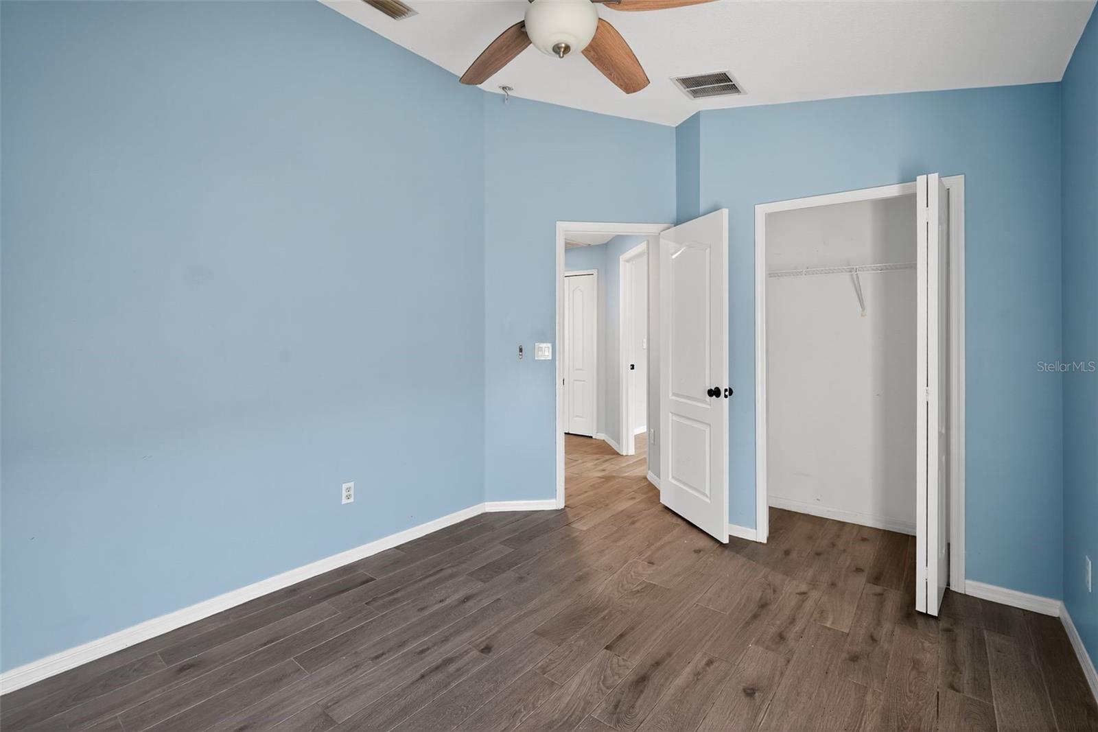 Image 17 of 38 For 10047 Landport Way