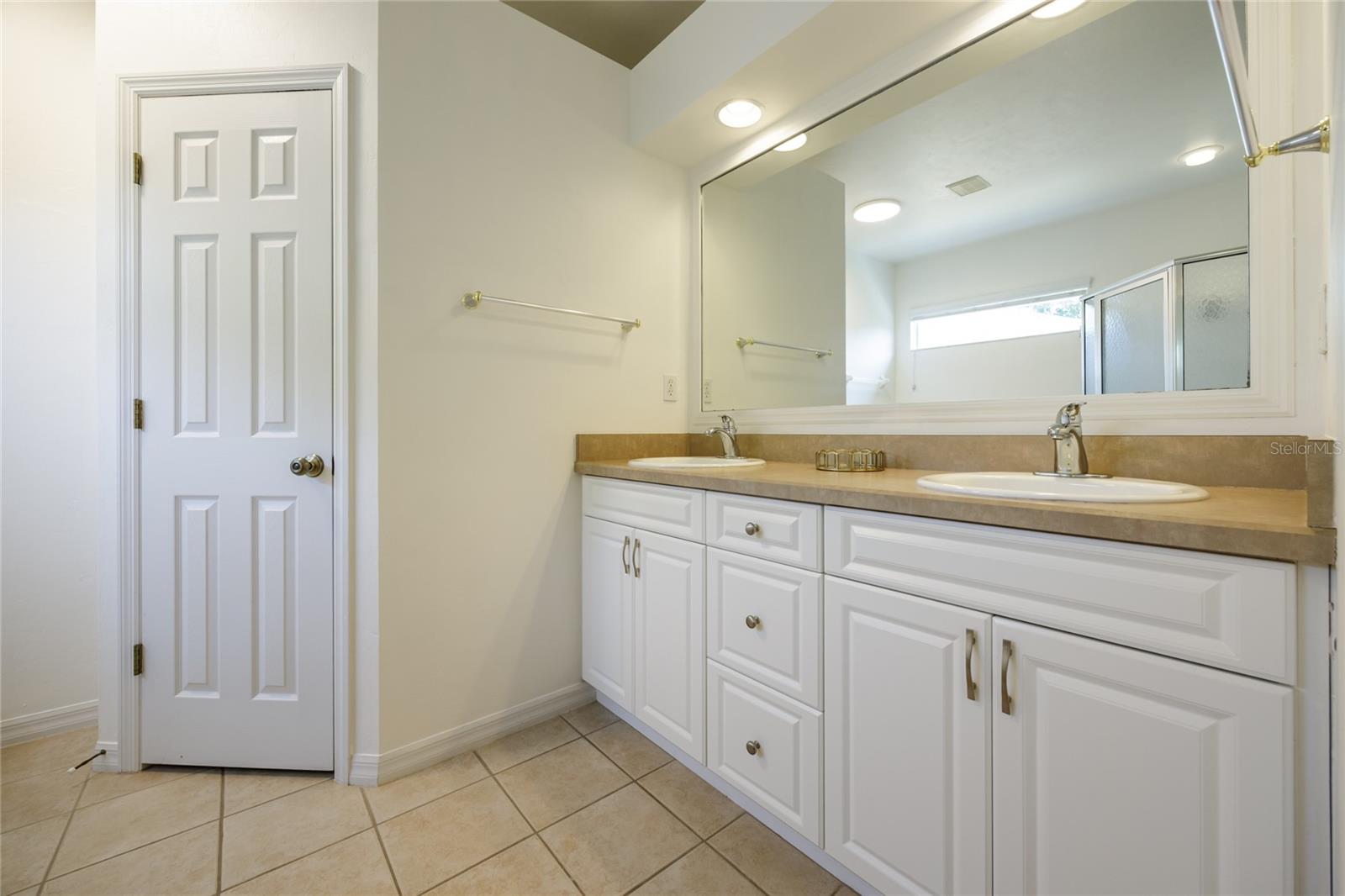 Image 16 of 51 For 9401 23rd Road