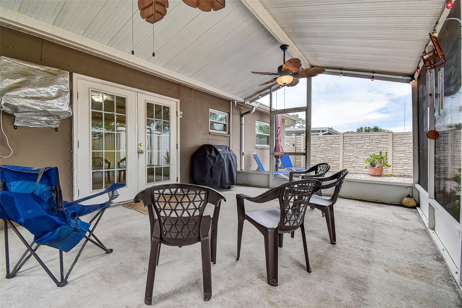 Image 31 of 36 For 8255 82nd Avenue