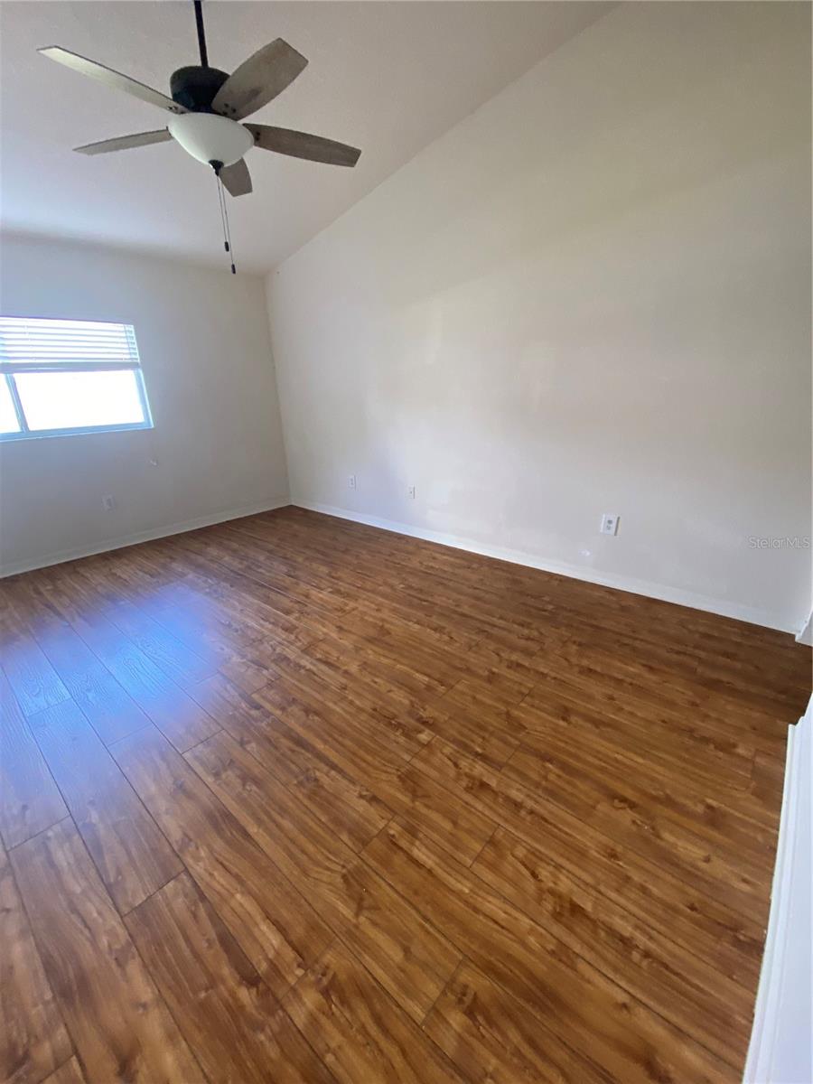 Image 14 of 16 For 6726 Lake Camden Way 6726