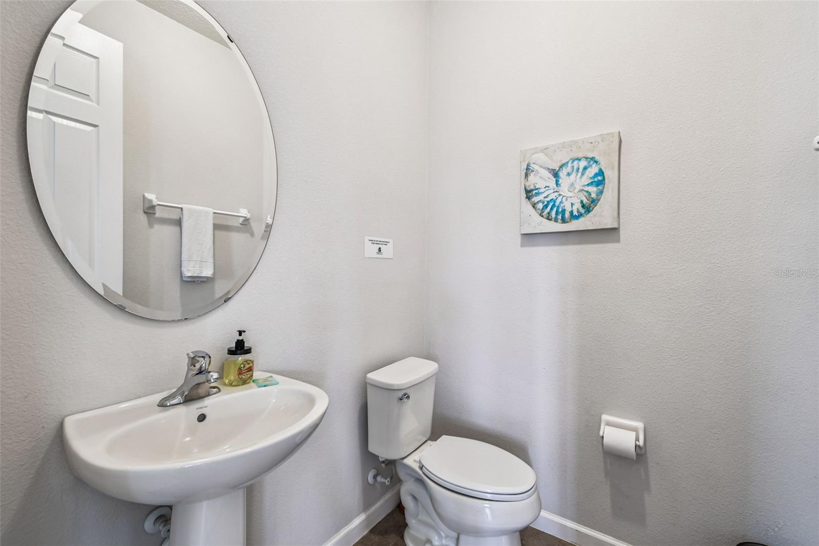 Image 19 of 52 For 2588 Shanti Drive