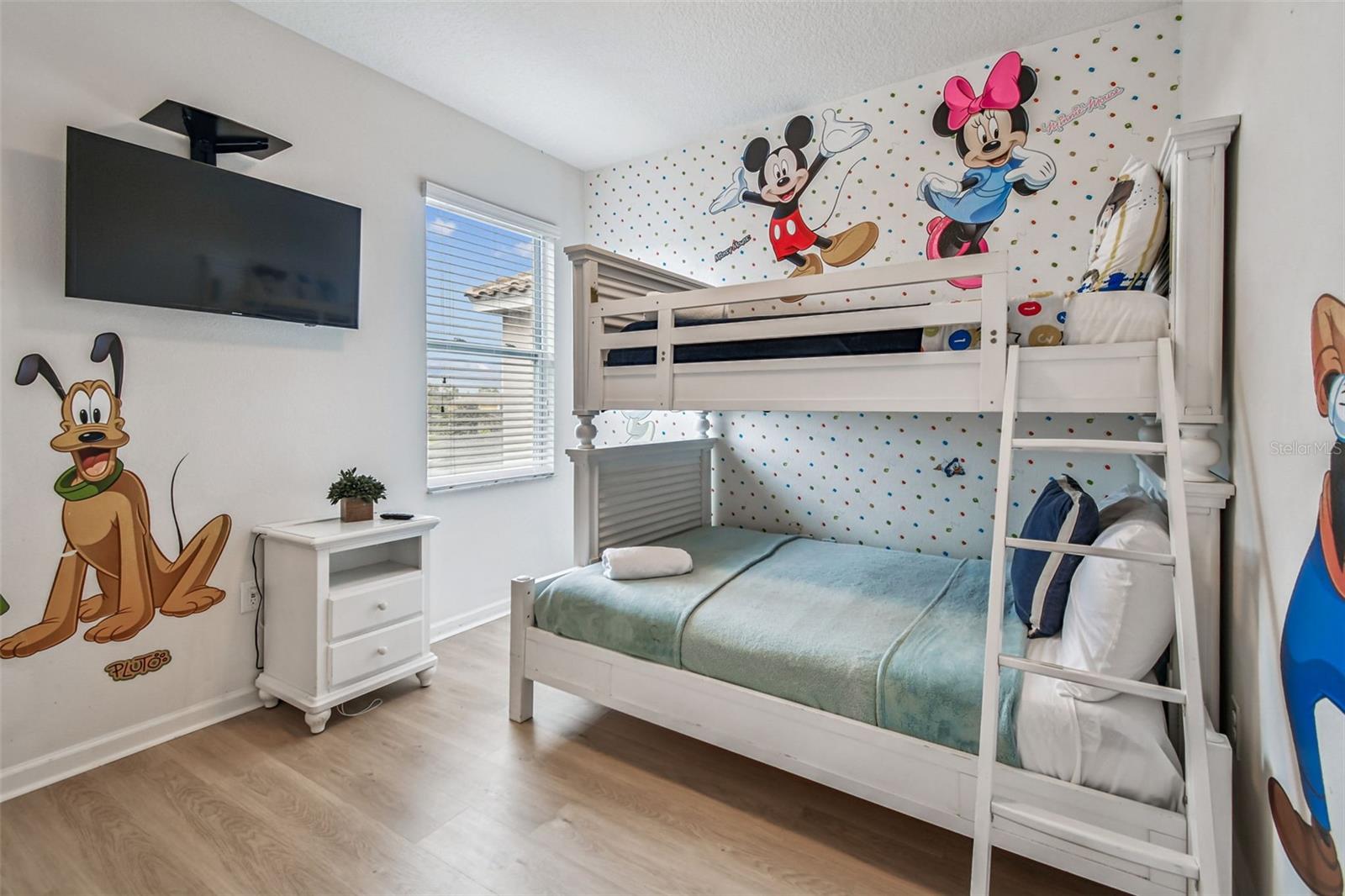 Image 8 of 52 For 2588 Shanti Drive