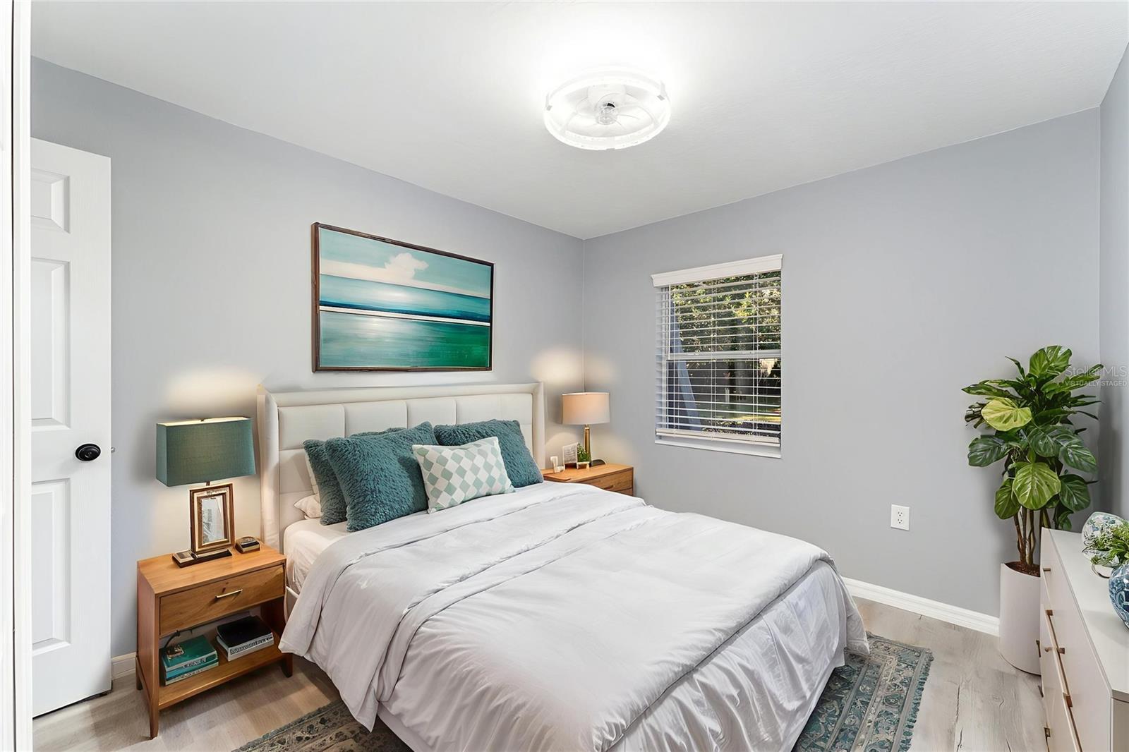 Image 27 of 37 For 7730 White Road