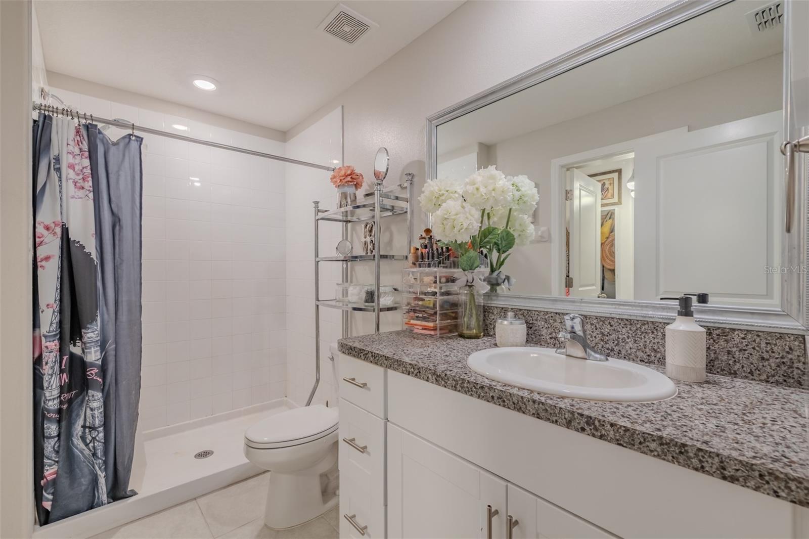 Image 29 of 53 For 15722 Spice Key Street