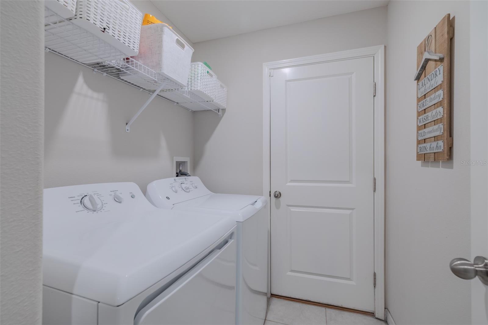 Image 33 of 53 For 15722 Spice Key Street