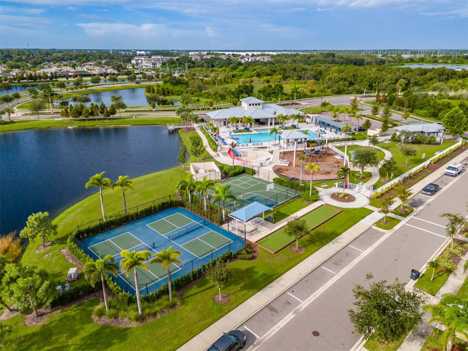 Image 50 of 53 For 15722 Spice Key Street