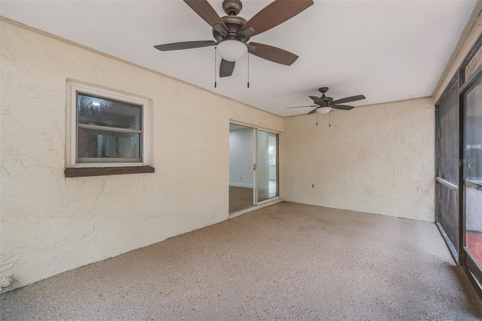 Image 24 of 32 For 9504 Cluster Avenue