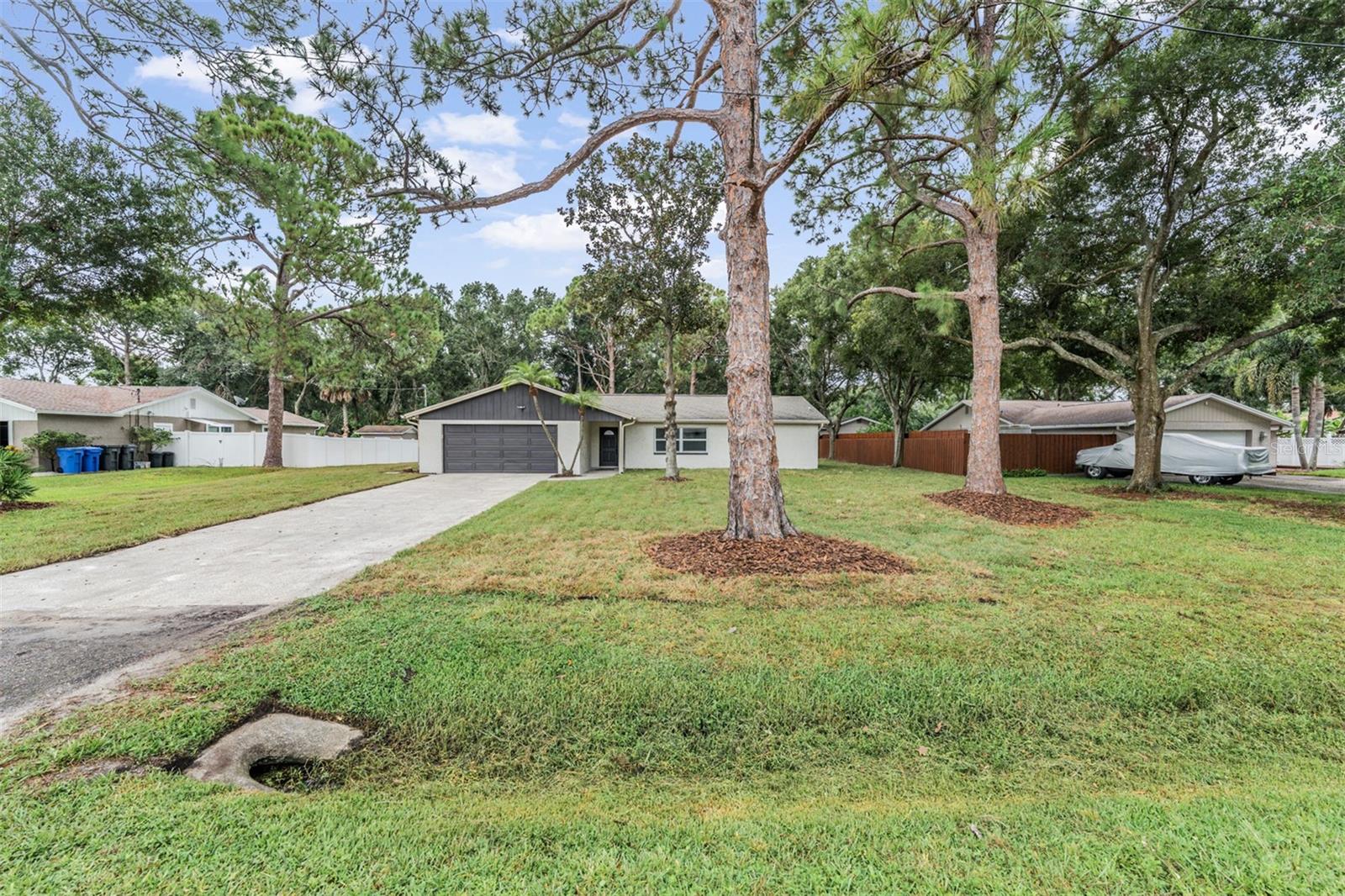 Image 29 of 32 For 9504 Cluster Avenue