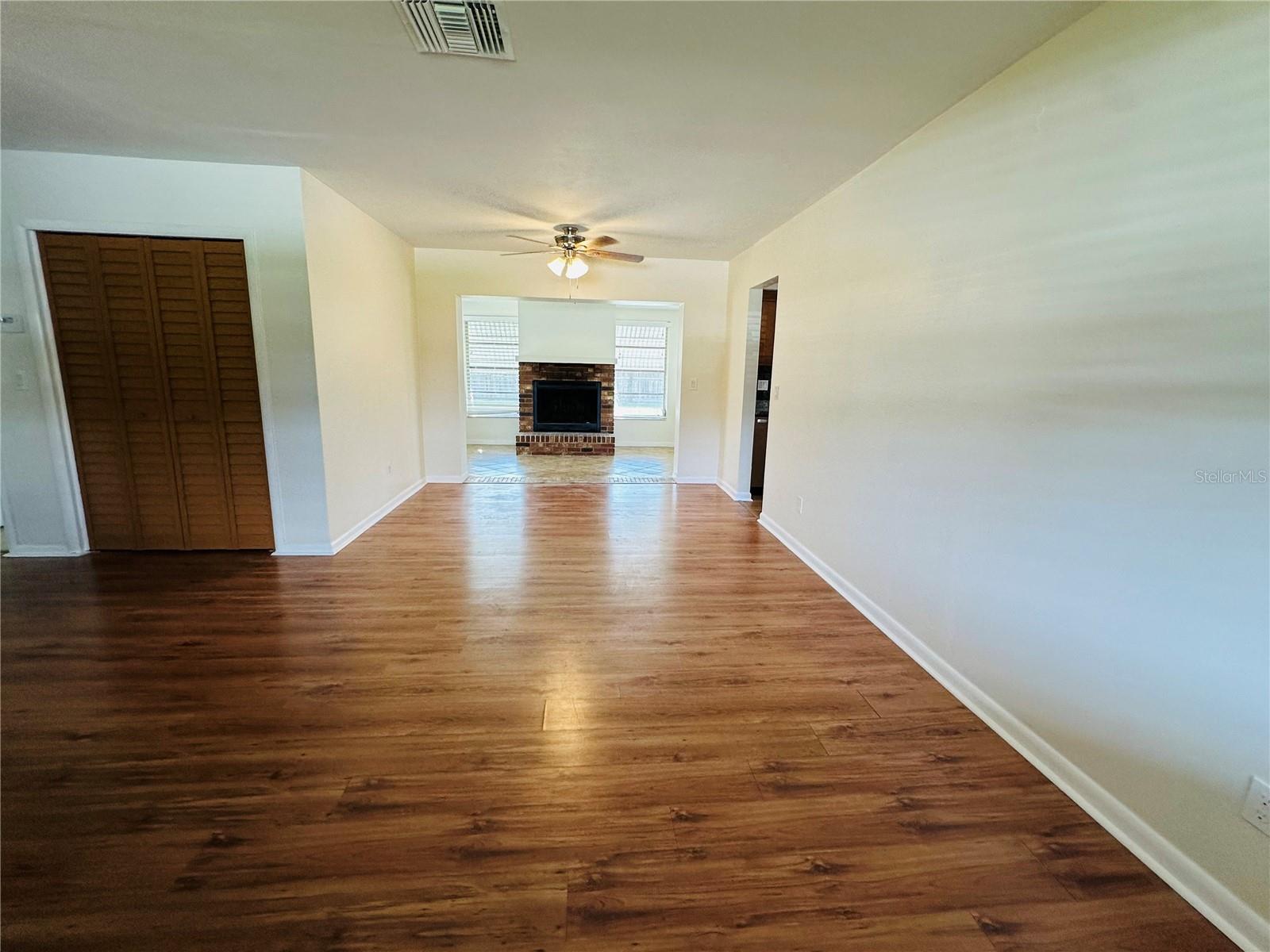 Image 3 of 14 For 218 Maywood Avenue