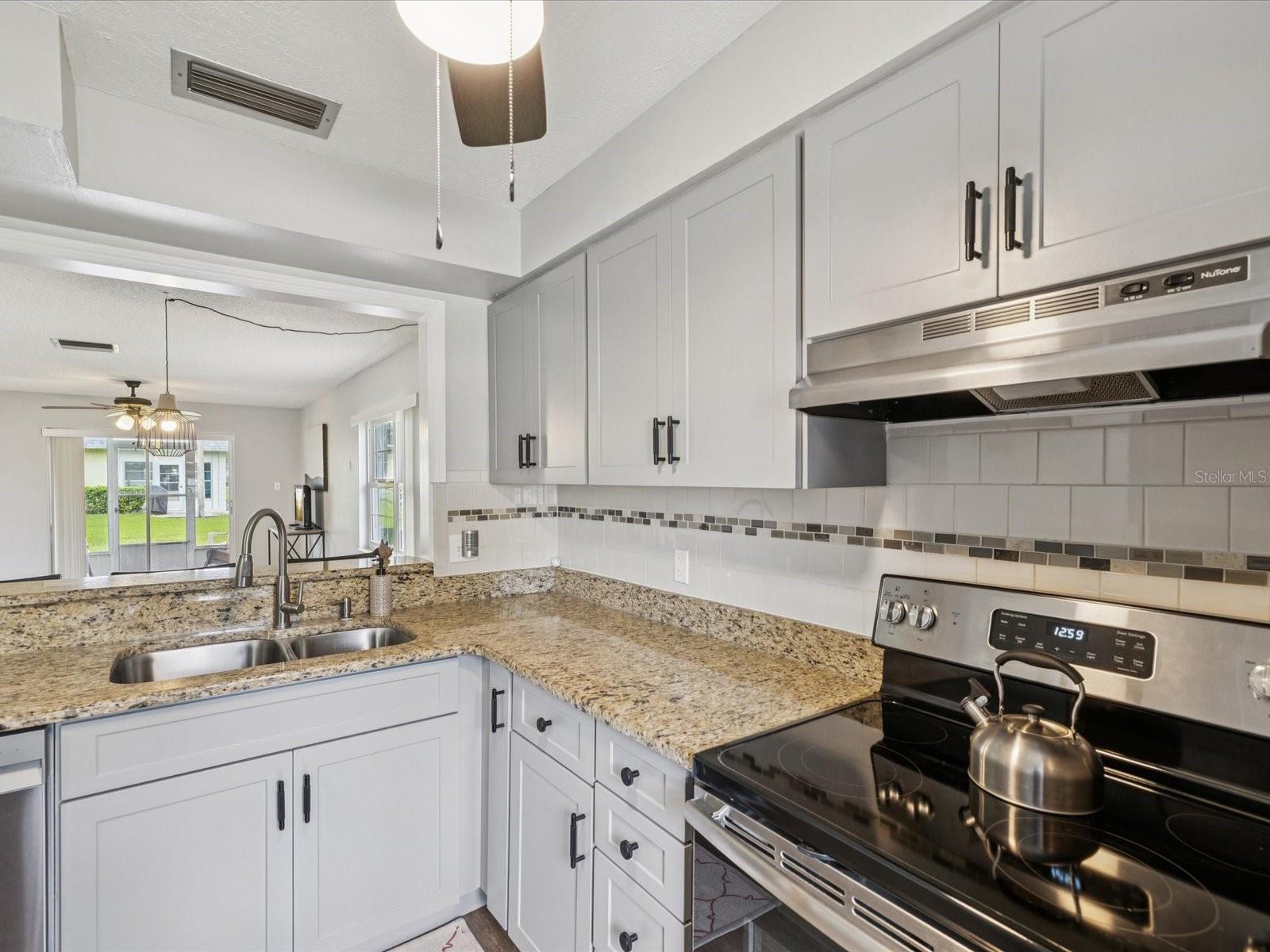 Image 9 of 42 For 3683 Trophy Boulevard 7