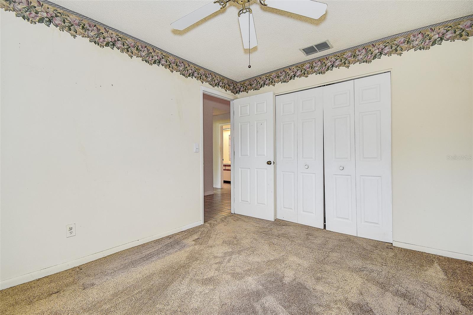 Image 16 of 38 For 9981 Lake Seminole Drive W