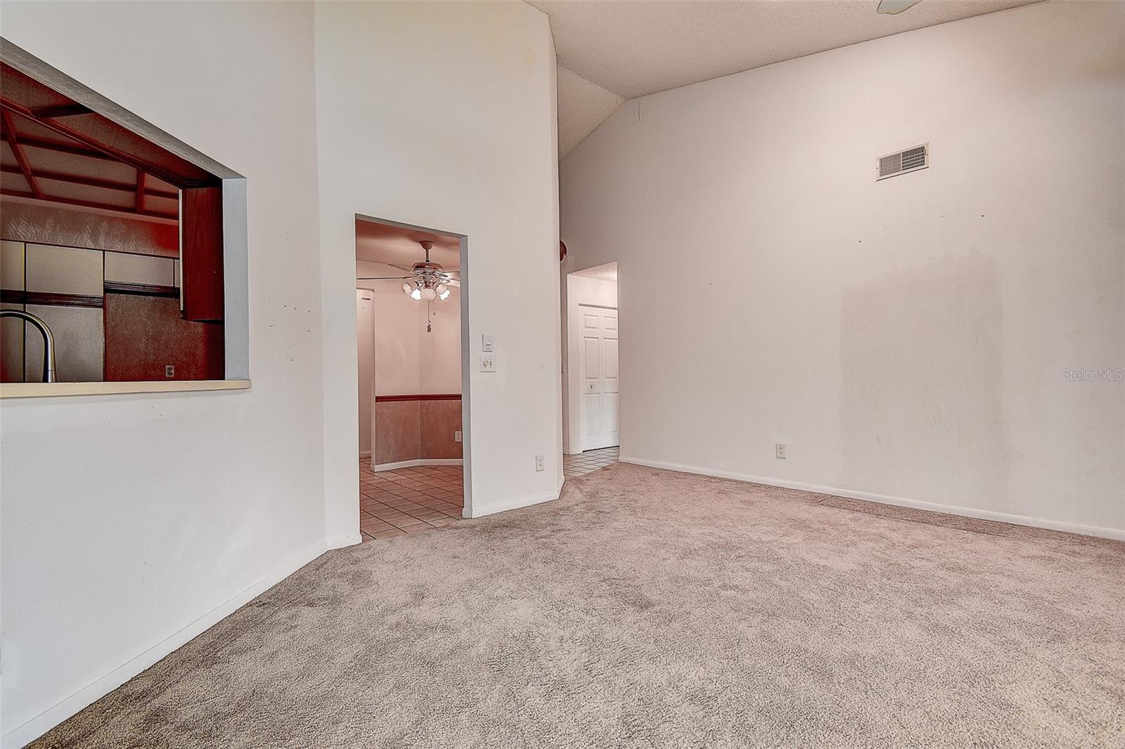 Image 18 of 38 For 9981 Lake Seminole Drive W